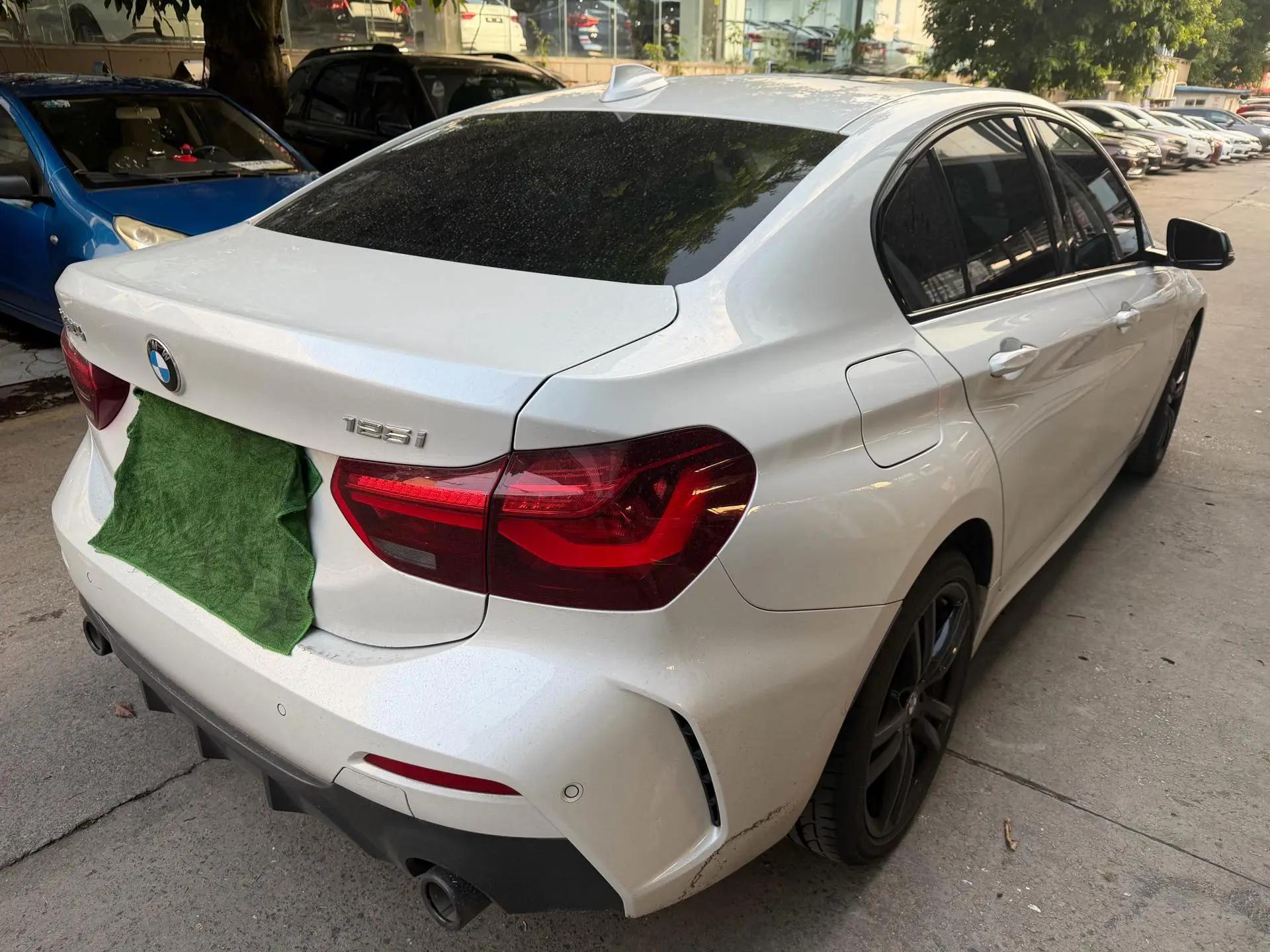 BMW 1 Series 2023 125i 2.0T M Sport Night Edition Automatic 6