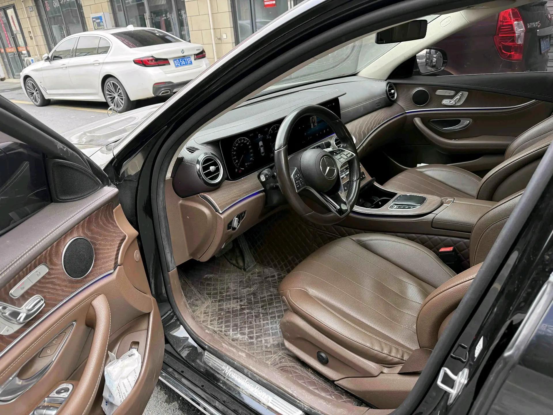 Mercedes Benz E-Class 2021 E 300 L Fashion 4