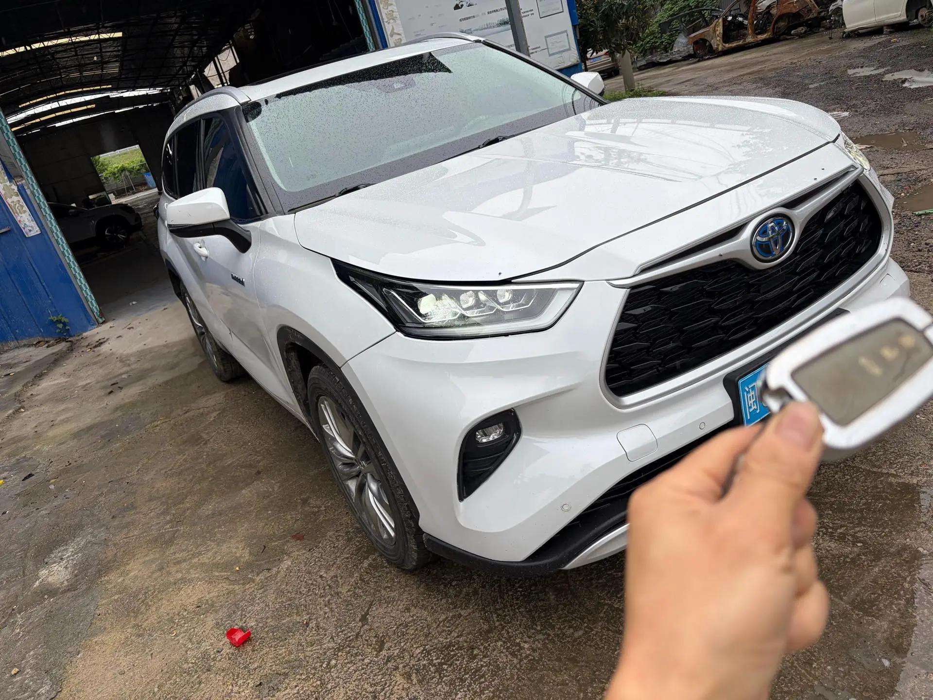 Highlander 2022 Dual Engine 2.5L 4-wheel Drive Extreme Edition 7-seat 2