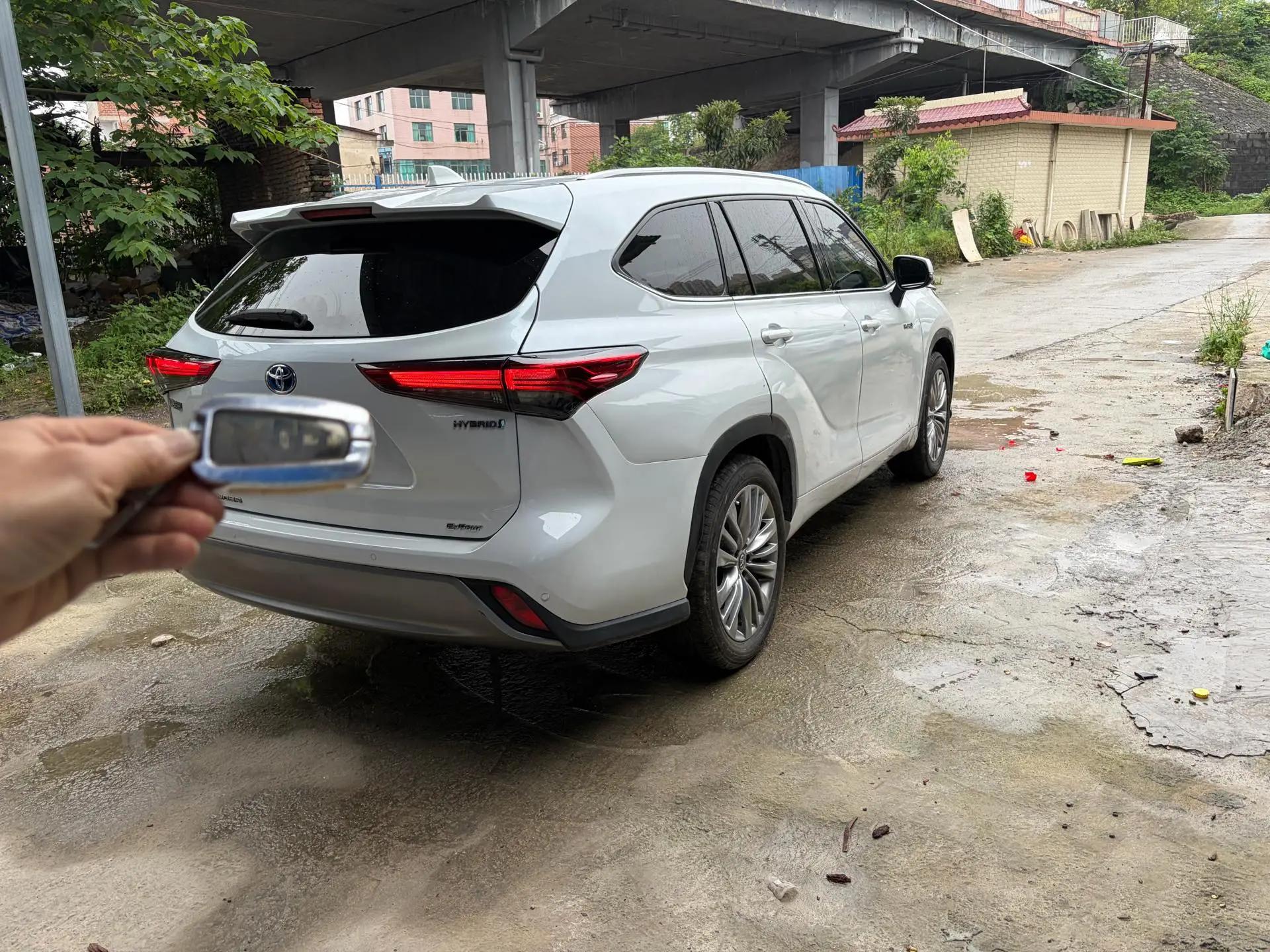 Highlander 2022 Dual Engine 2.5L 4-wheel Drive Extreme Edition 7-seat 4