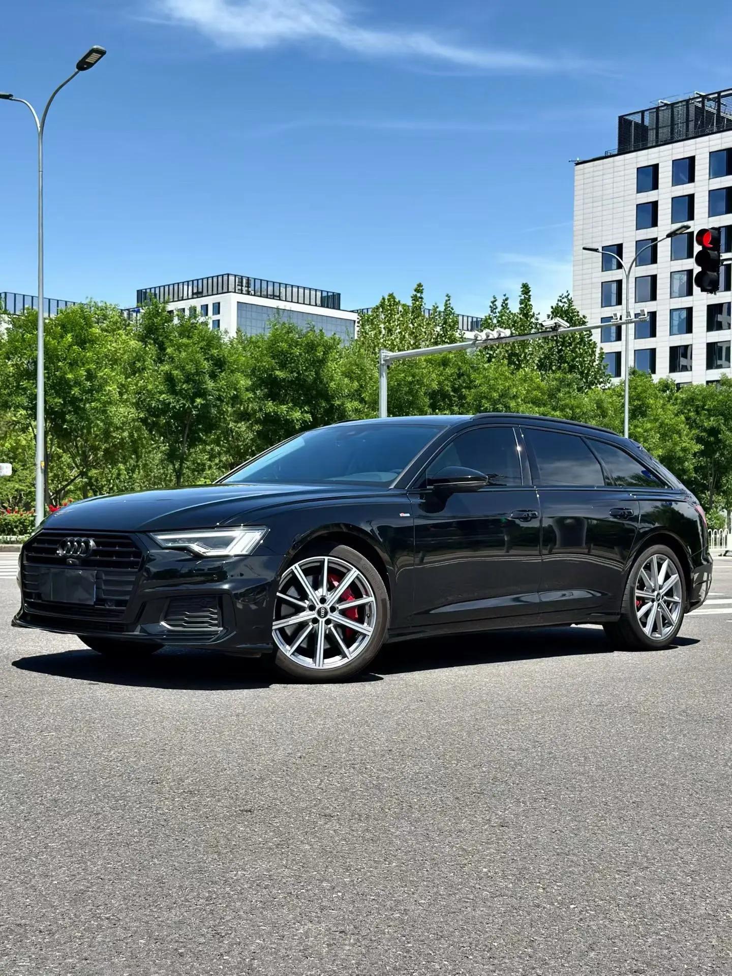 Audi A6 (Imported) 2022 Avant Avant Avant 45 TFSI Selected Dynamic Type