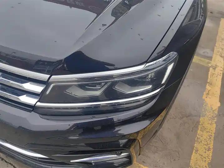 Tiguan L 2019 380TSI automatic four-wheel drive R-Line flagship 7-seat country VI 5
