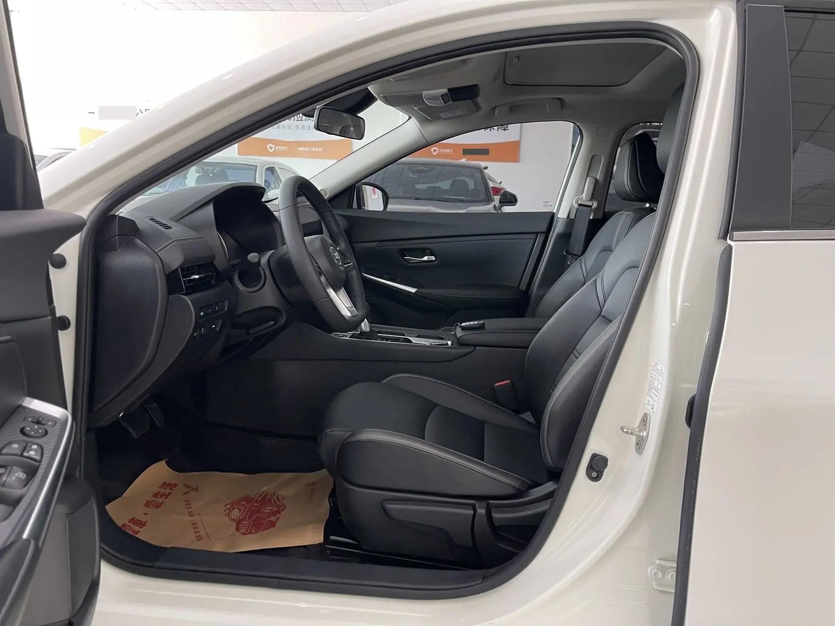 Sylphy 2021 1.6L XL CVT Comfort Edition 4