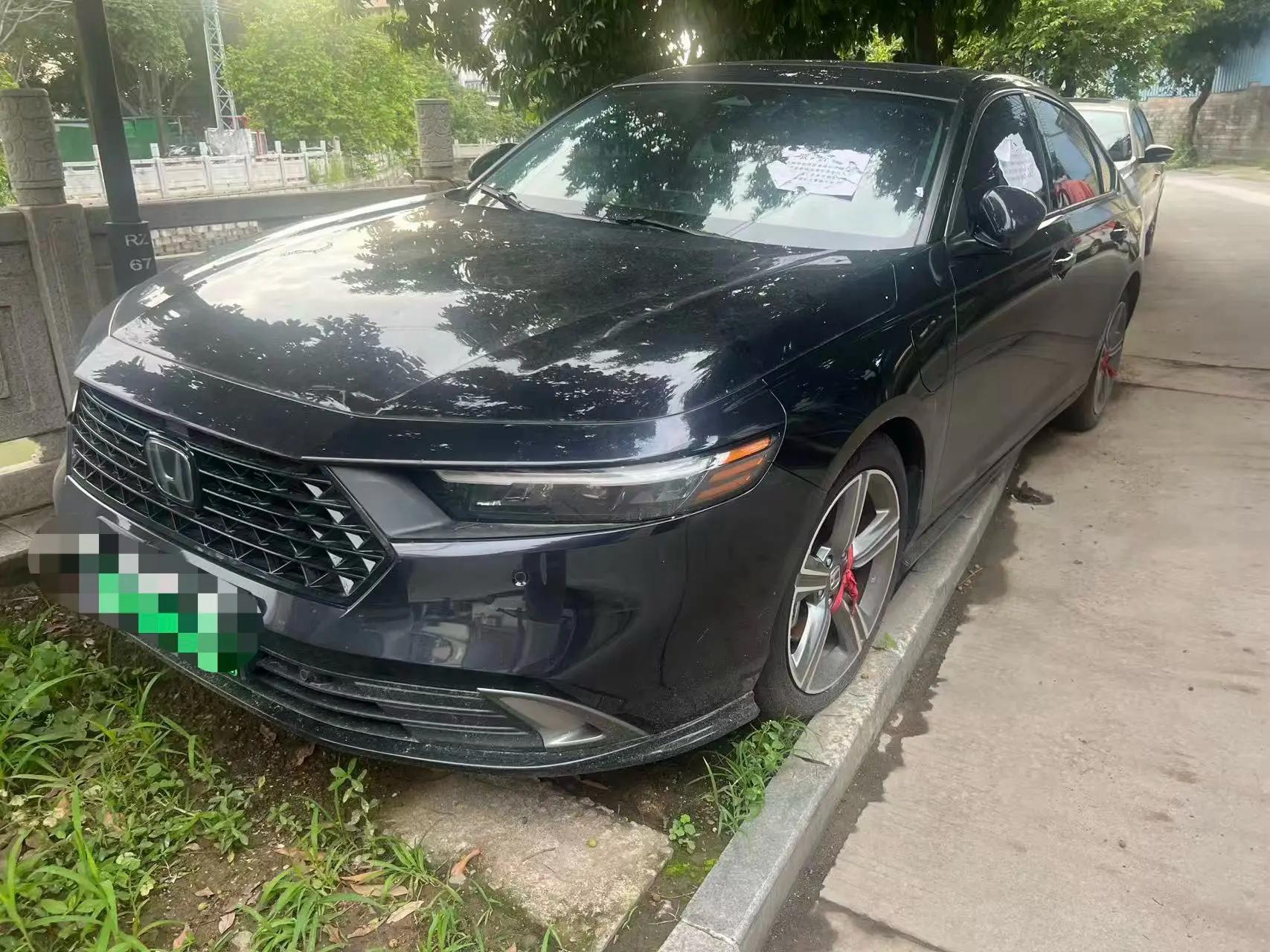 打开图片灯箱:Honda Accord New Energy 2025 11th Generation Accord e:PHEV 2.0 Stepless Premium Edition Automatic Gear