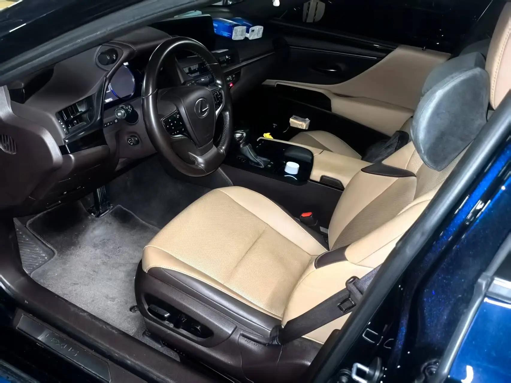 Lexus ES 2020 260 Excellence Edition 3