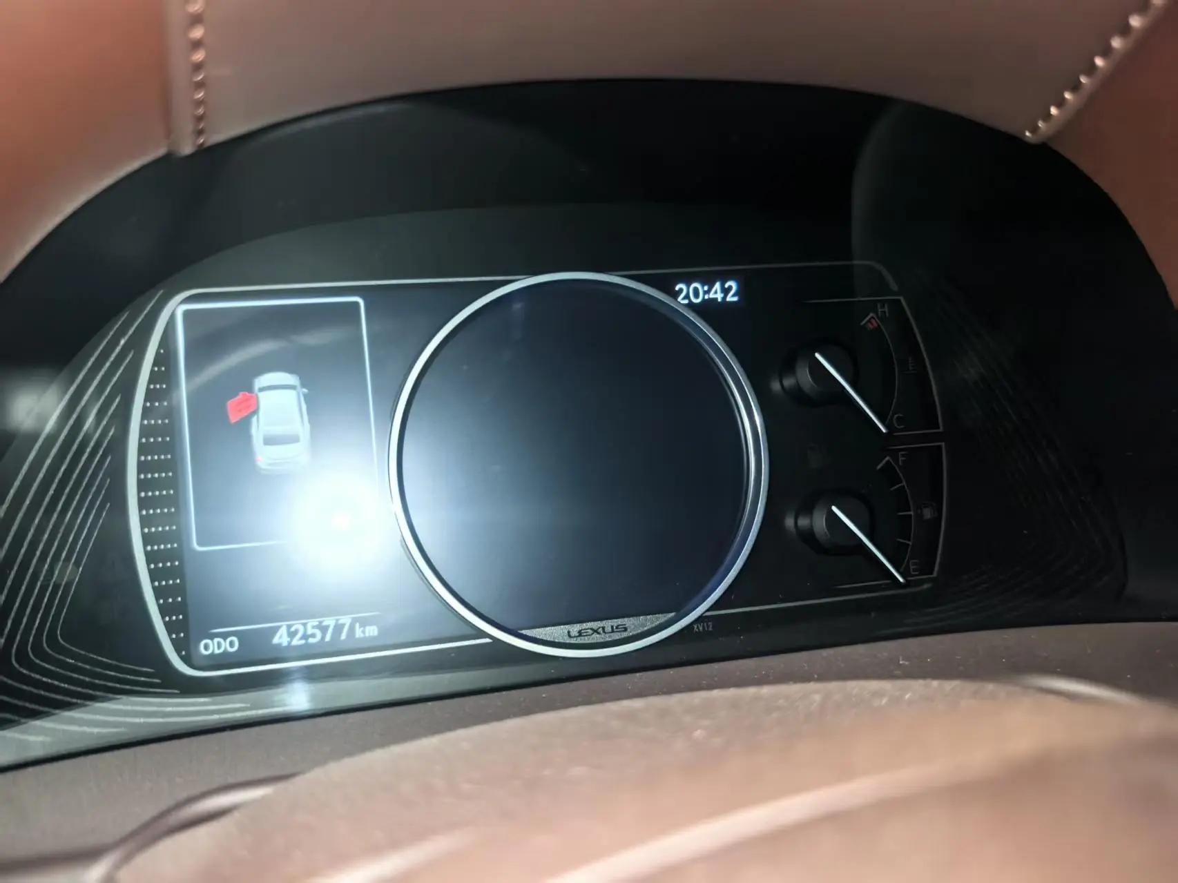 Lexus ES 2020 260 Excellence Edition 5