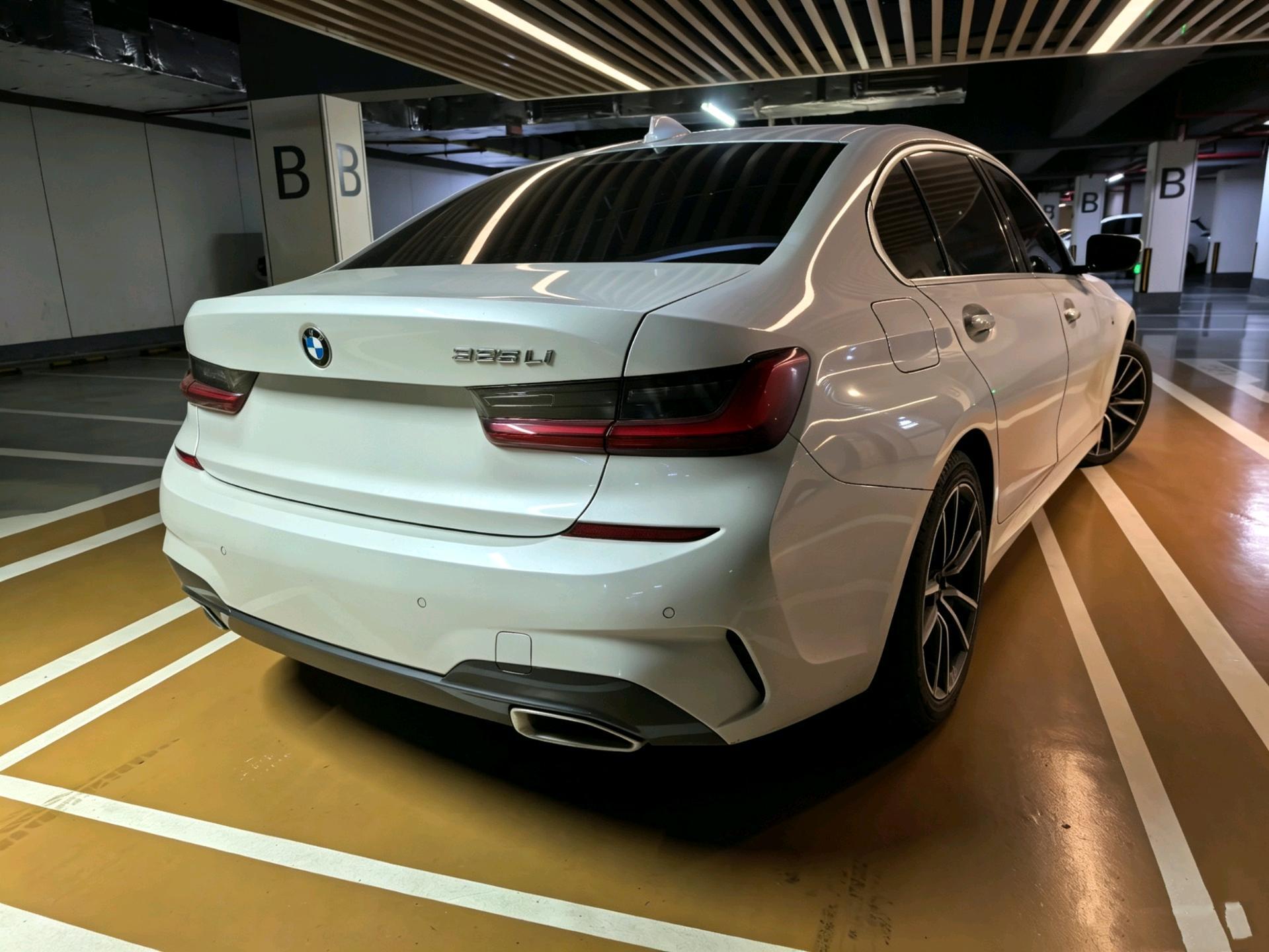 BMW 3 Series 2022 Changed 325Li M Sports Suit 4