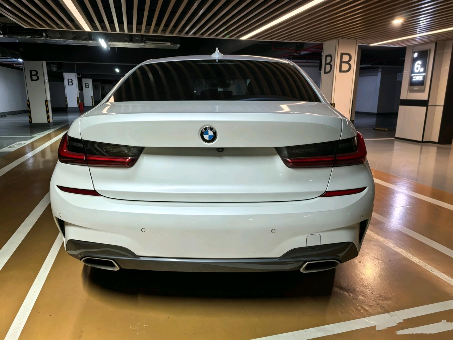 BMW 3 Series 2022 Changed 325Li M Sports Suit 5