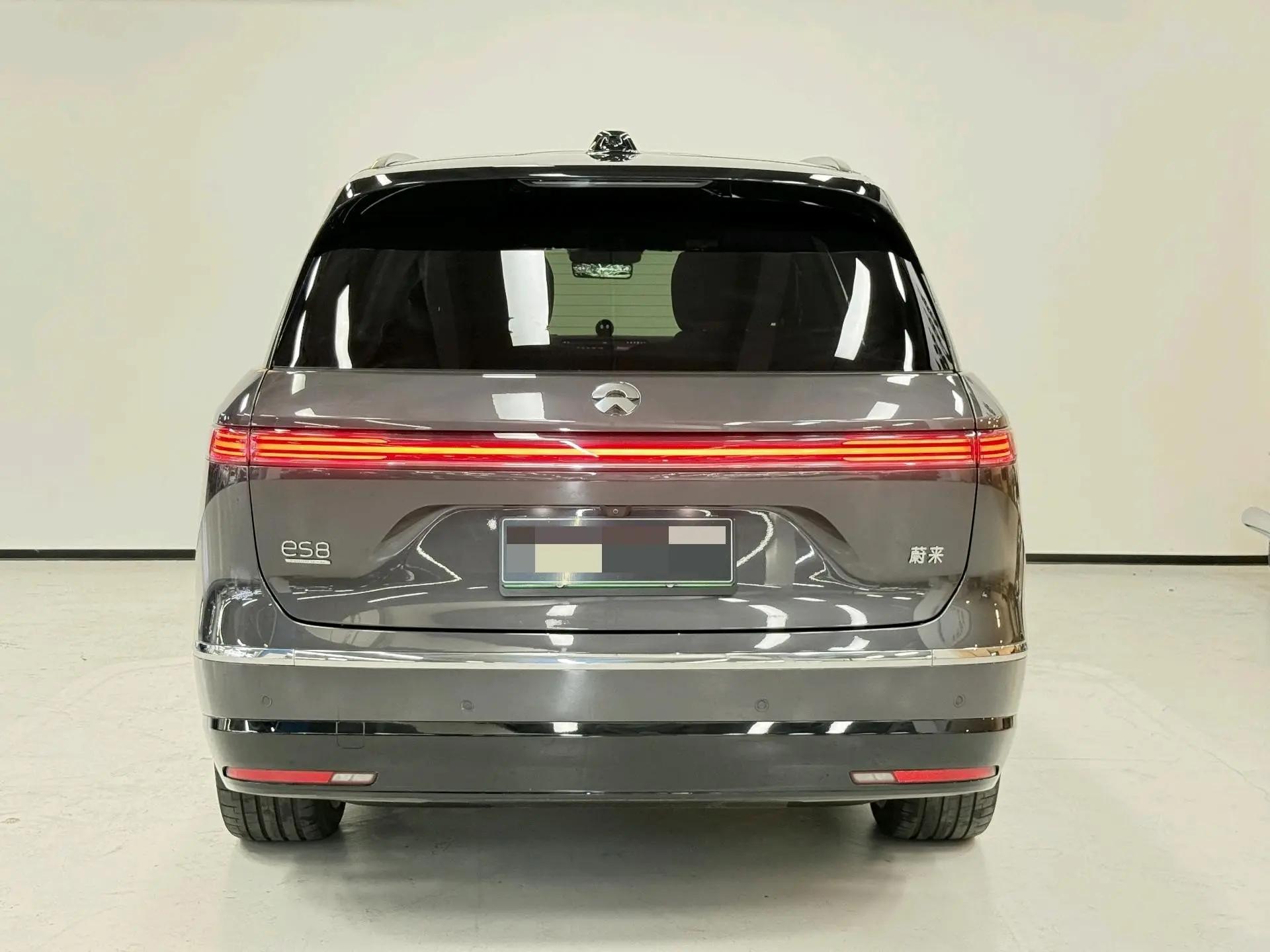 NIO 2026 ES8 6-seat executive signature version automatic gear 17