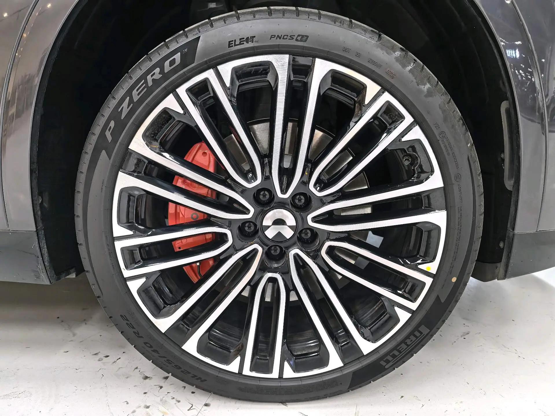 NIO 2026 ES8 6-seat executive signature version automatic gear 4