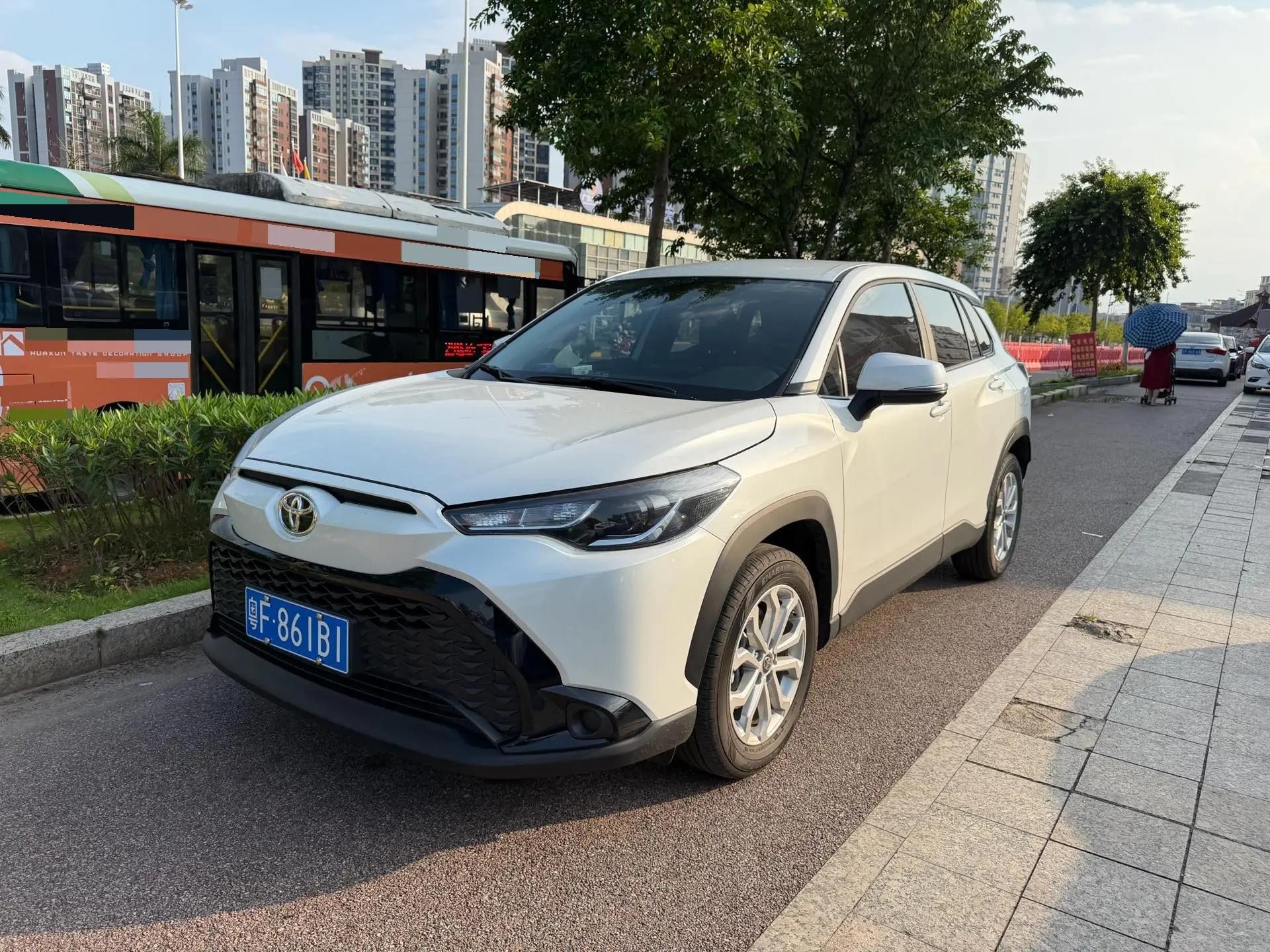 Toyota 2023 model Frontlander 2.0 CVT Elite Edition, automatic transmission