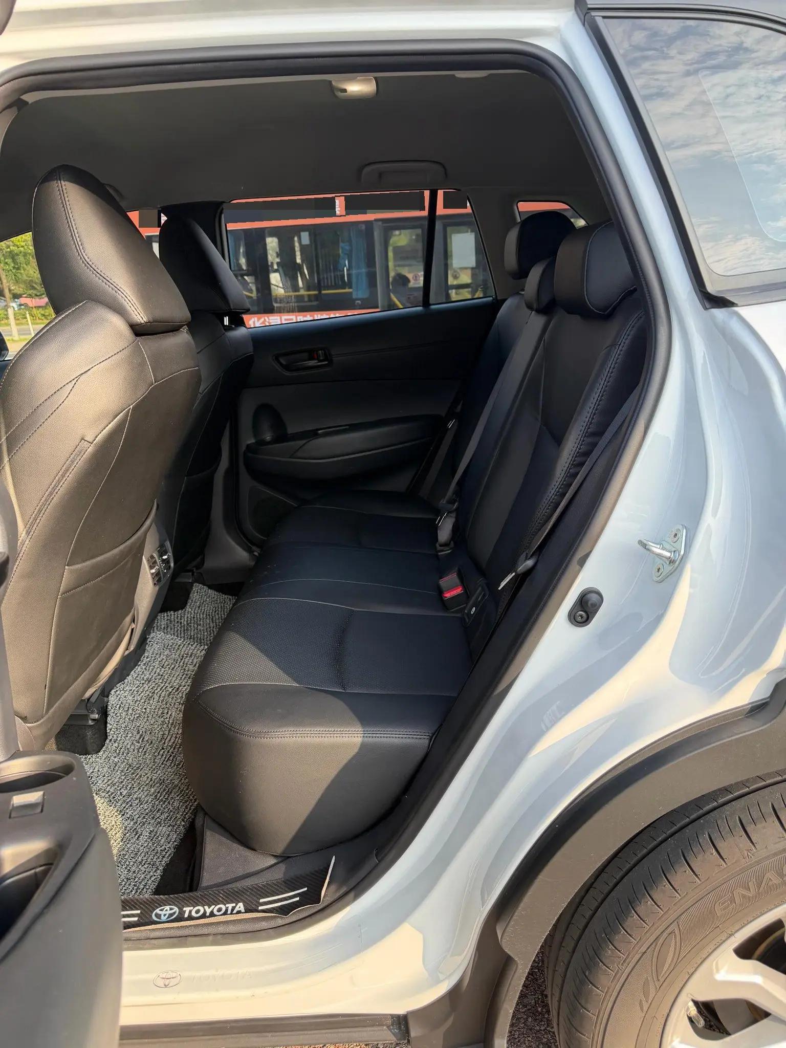 Toyota 2023 model Frontlander 2.0 CVT Elite Edition, automatic transmission 5