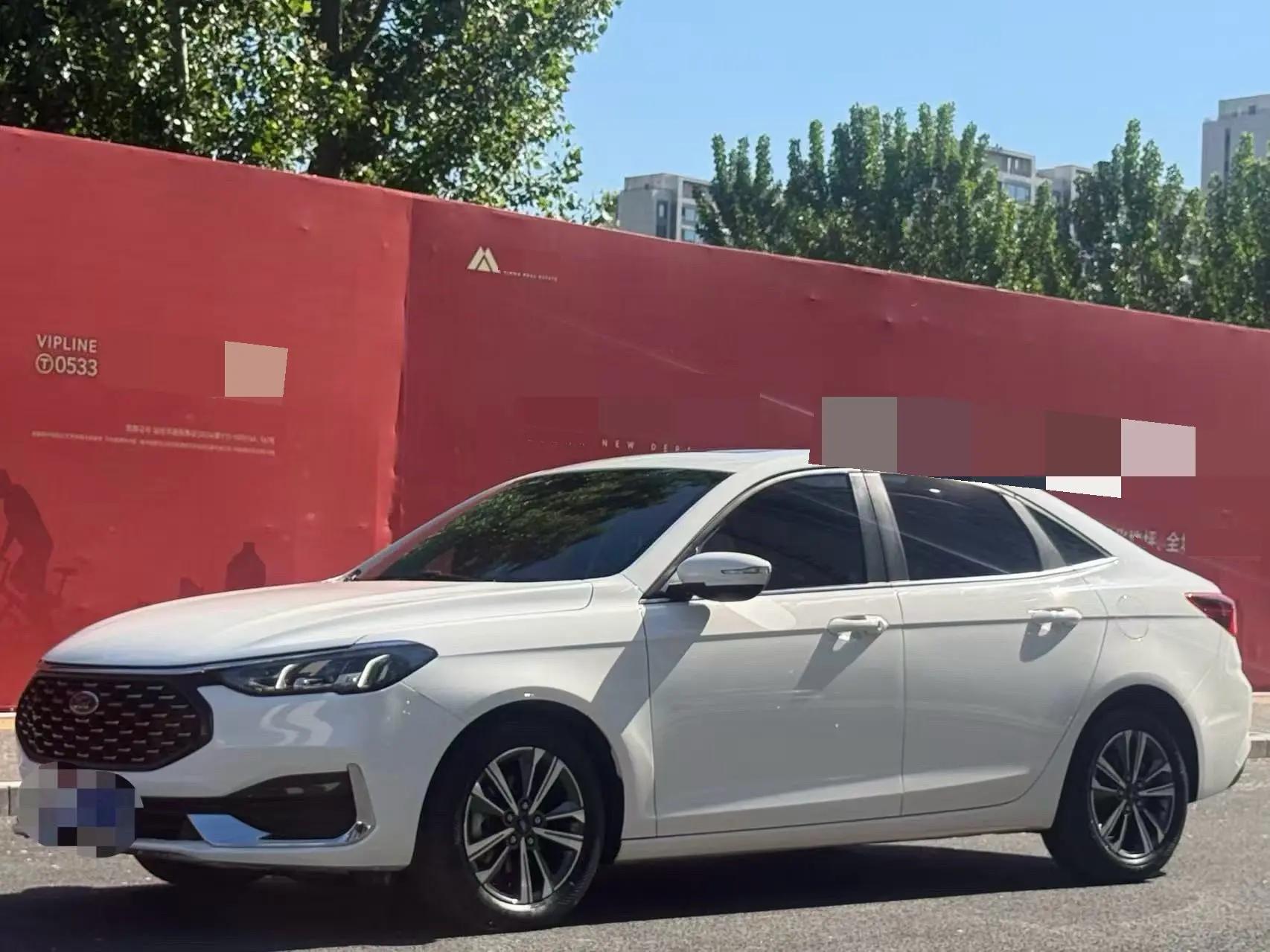 Escort 2021 1.5L Automatic Diamond Edition