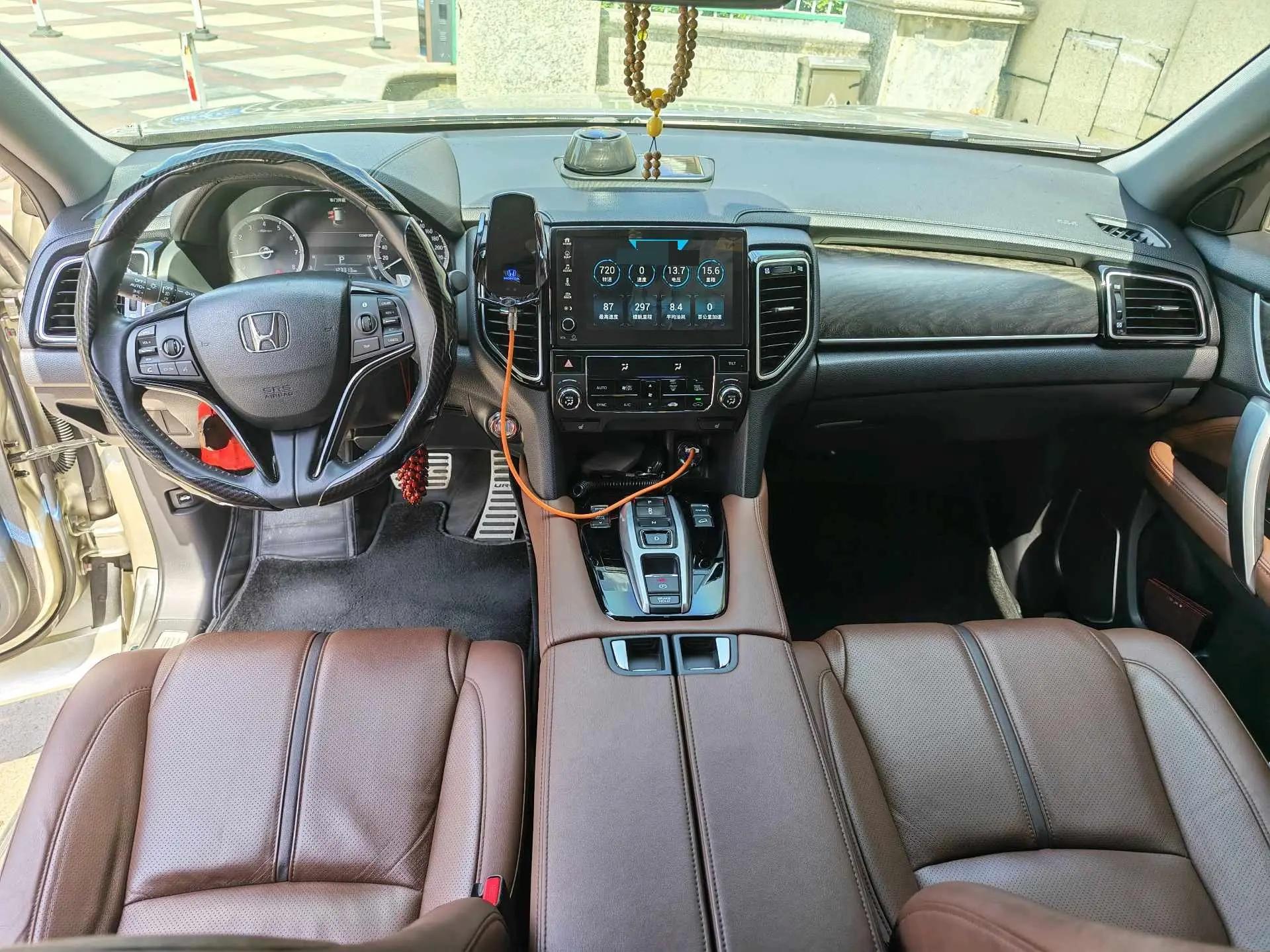 Honda UR-V 2020 370TURBO 4WD Premium Edition 4