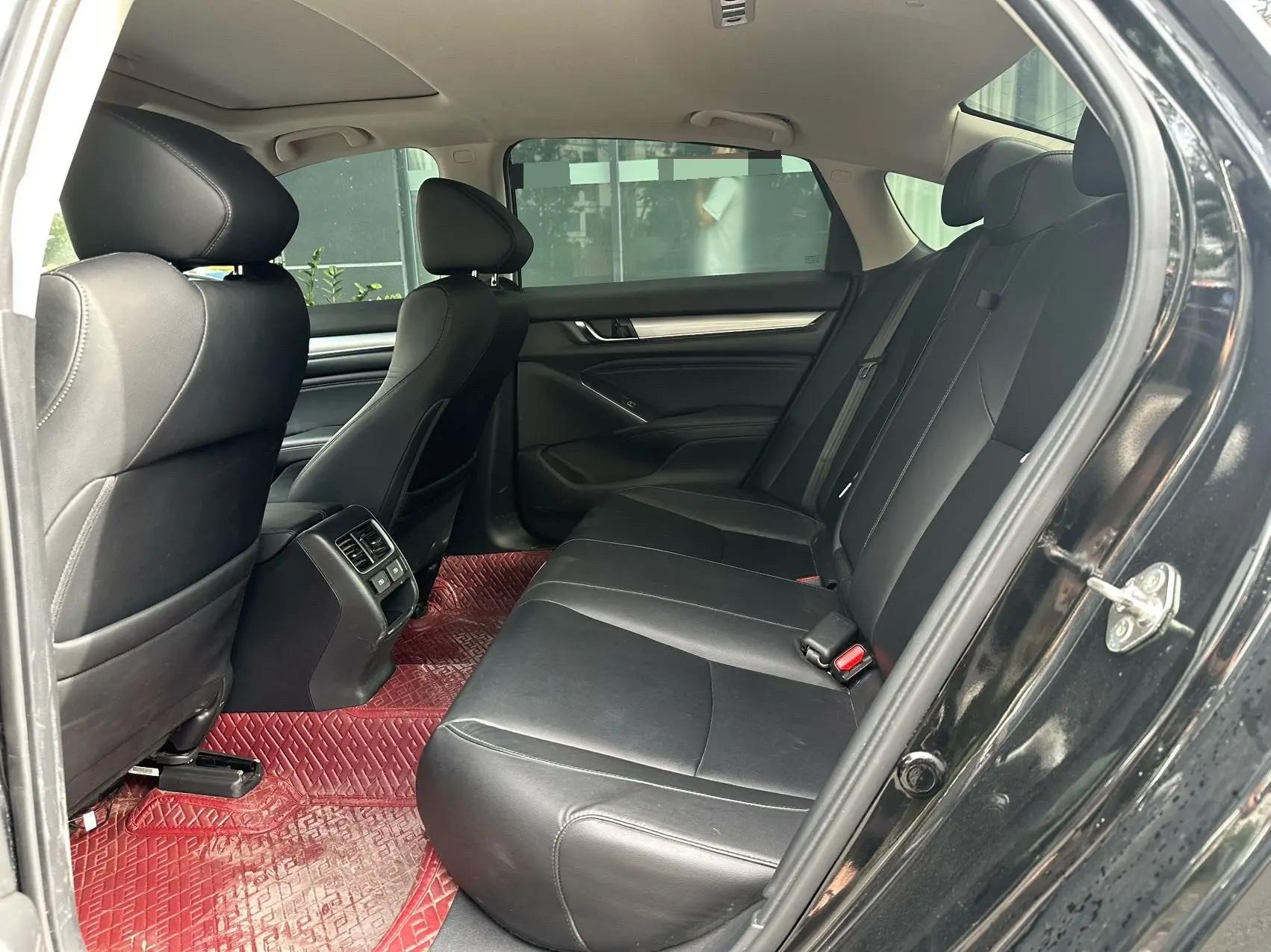 Accord 2022 260TURBO Deluxe Edition 6