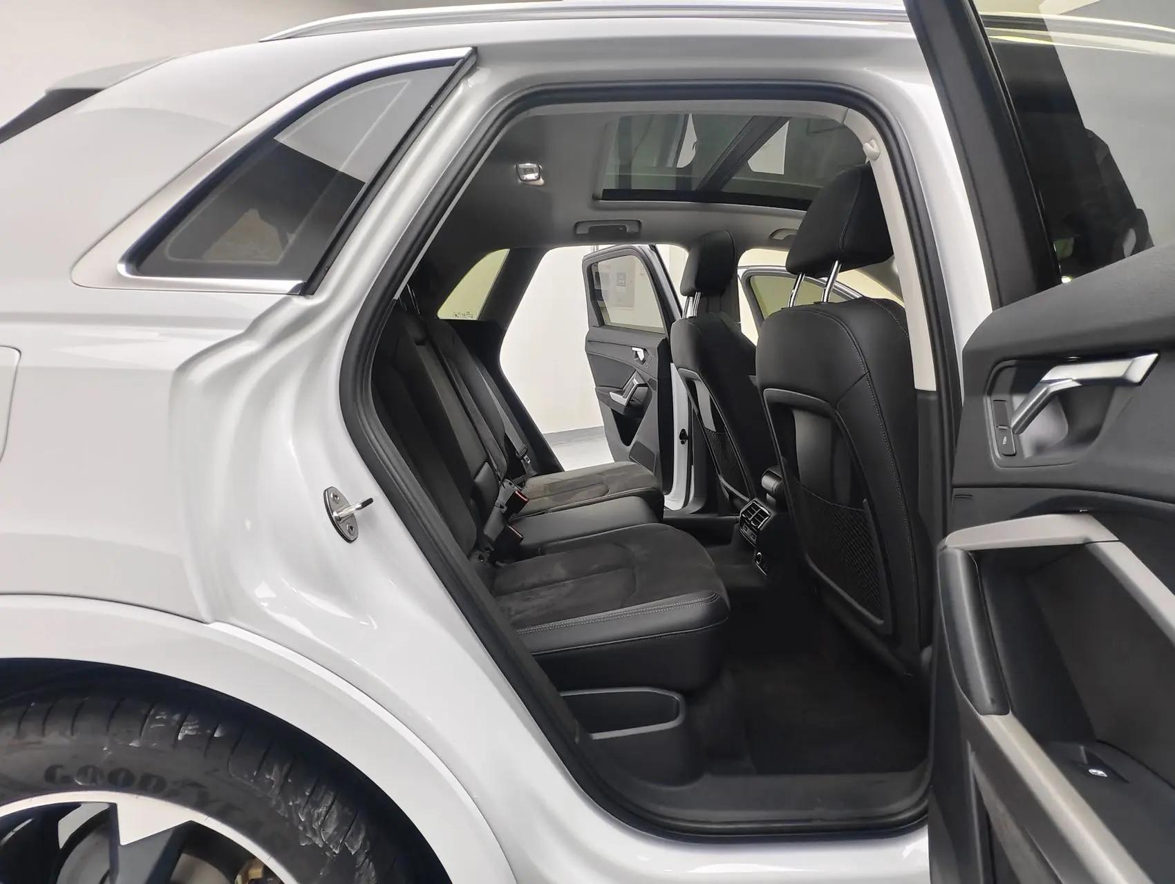 Audi 2023 Q3 1.4TFSI 35TFSI Stylish Dynamic Edition Automatic 10