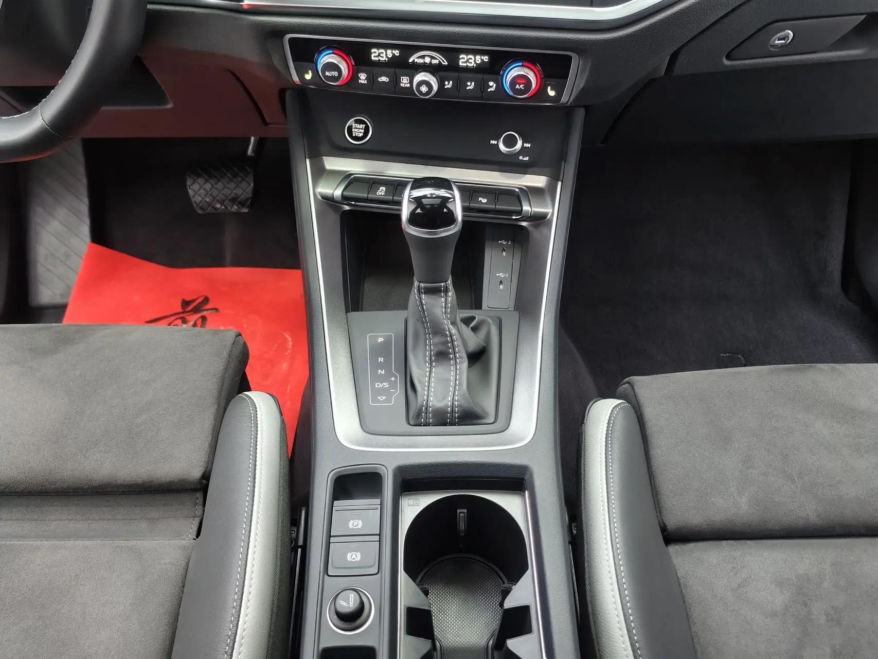 Audi 2023 Q3 1.4TFSI 35TFSI Stylish Dynamic Edition Automatic 14