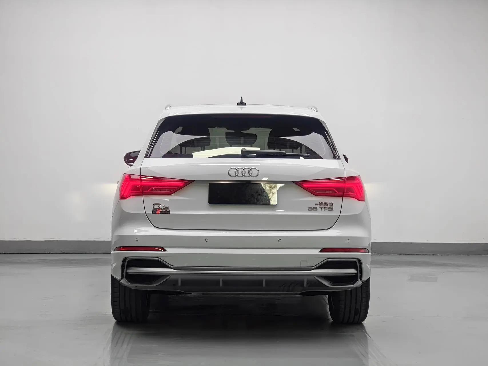 Audi 2023 Q3 1.4TFSI 35TFSI Stylish Dynamic Edition Automatic 6
