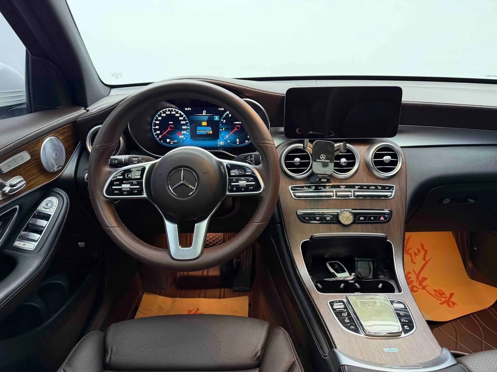 Mercedes Benz GLC 2021 GLC 300 L 4MATIC Dynamic 5