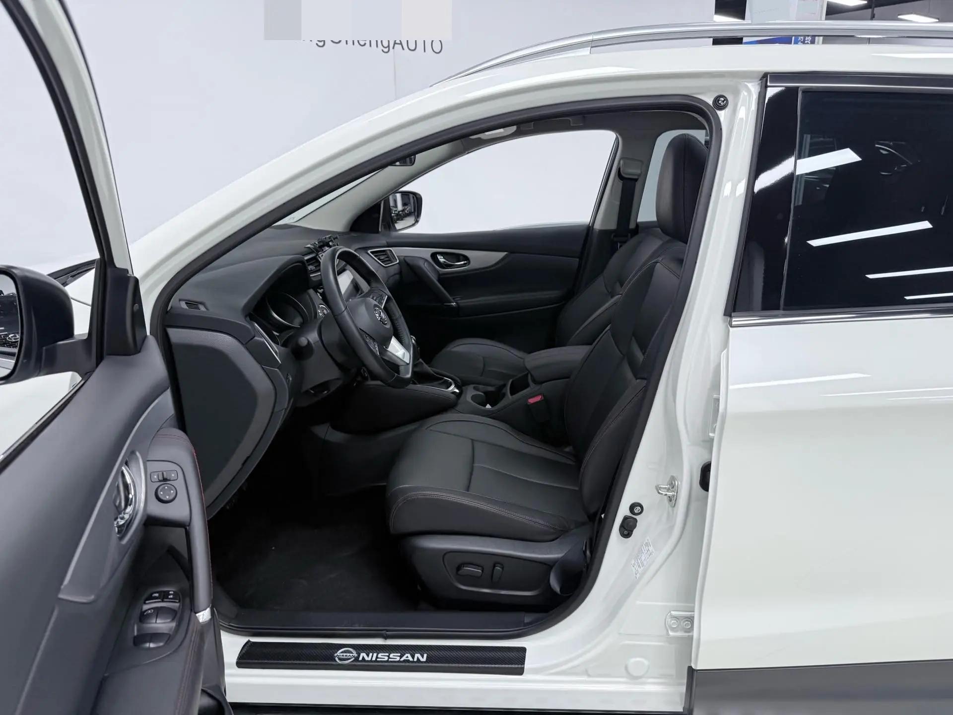 Qashqai 2022 2.0L CVT XV Premium Luxury Edition 10