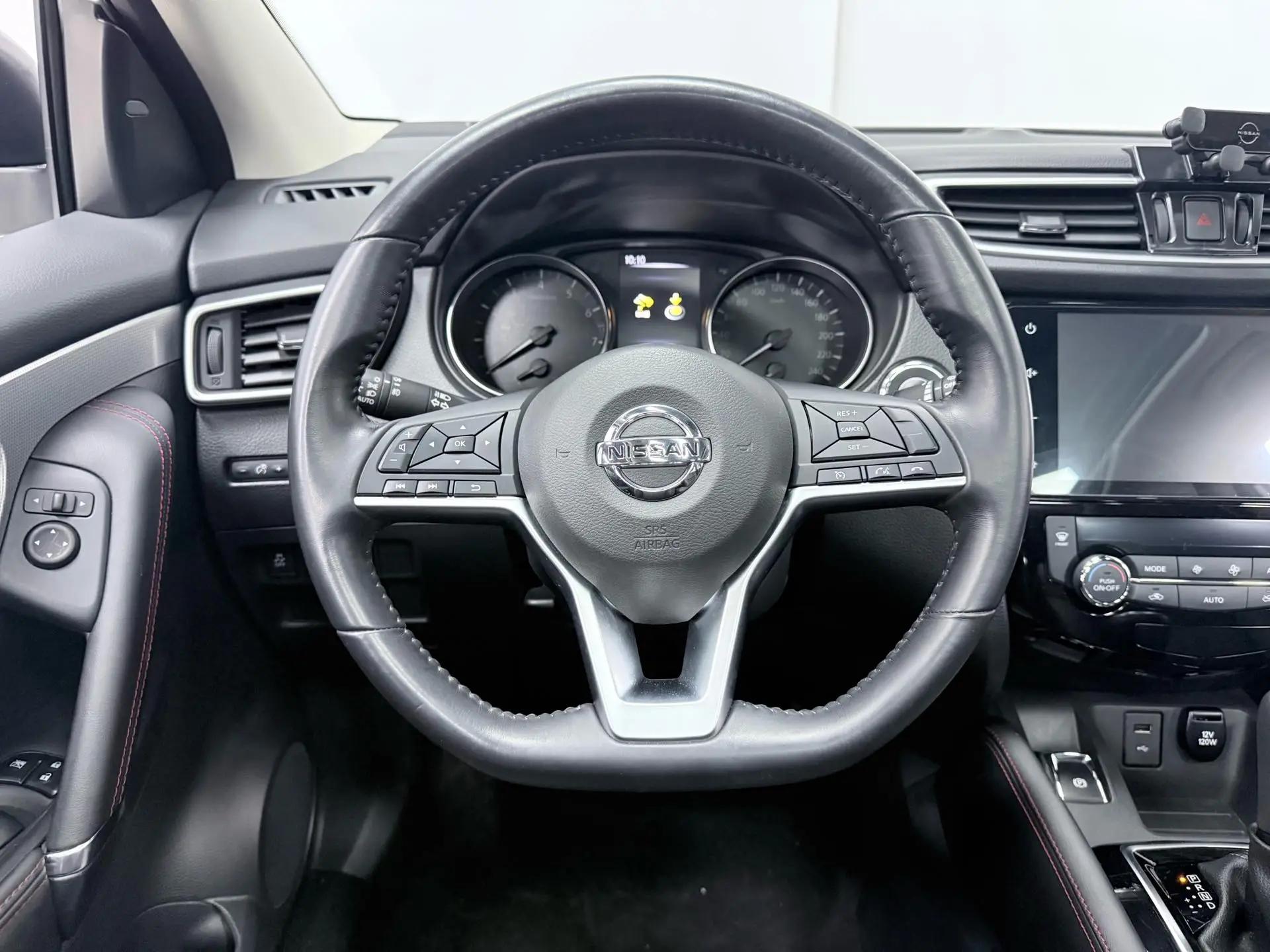 Qashqai 2022 2.0L CVT XV Premium Luxury Edition 12