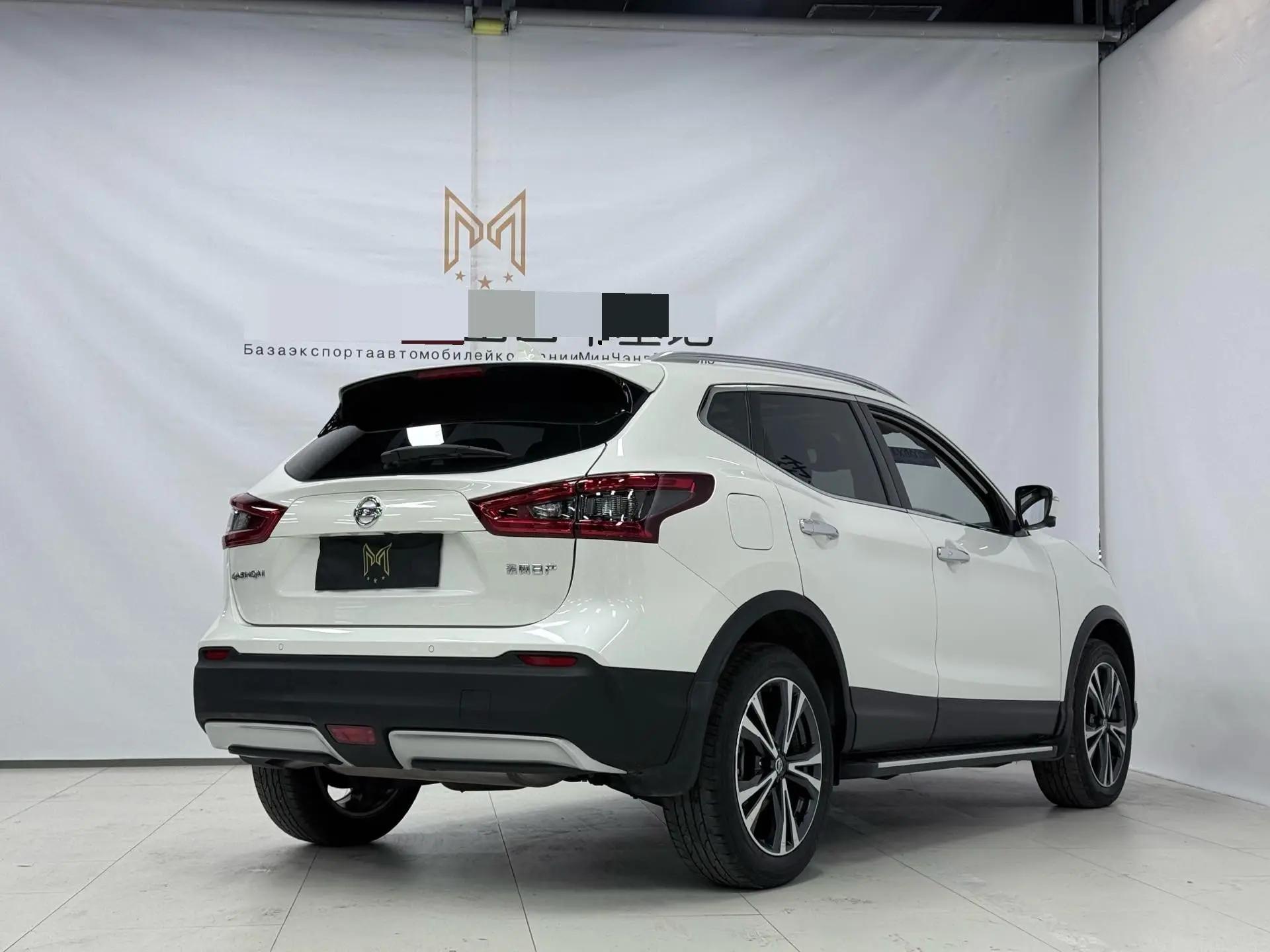 Qashqai 2022 2.0L CVT XV Premium Luxury Edition 4