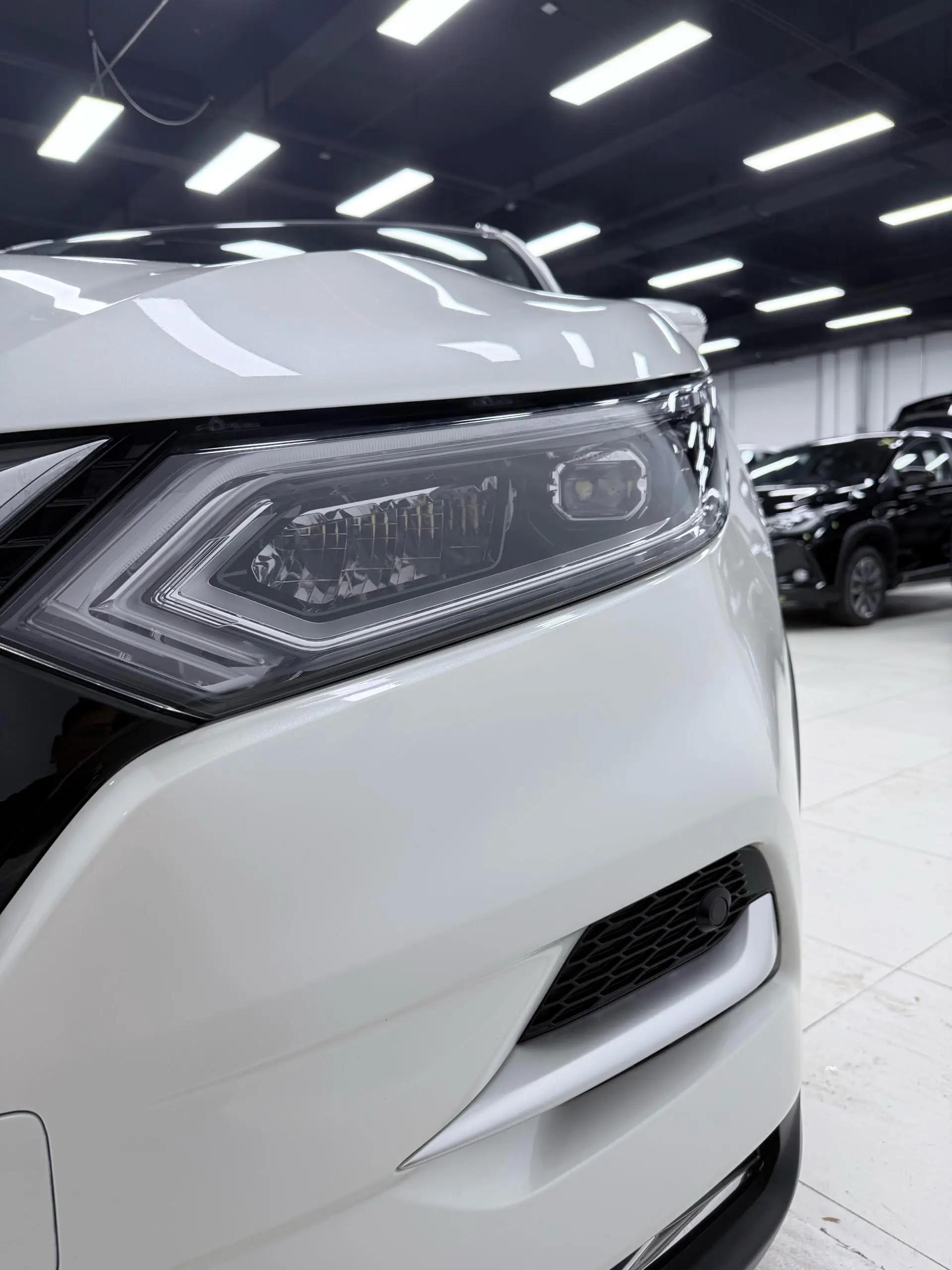 Qashqai 2022 2.0L CVT XV Premium Luxury Edition 7