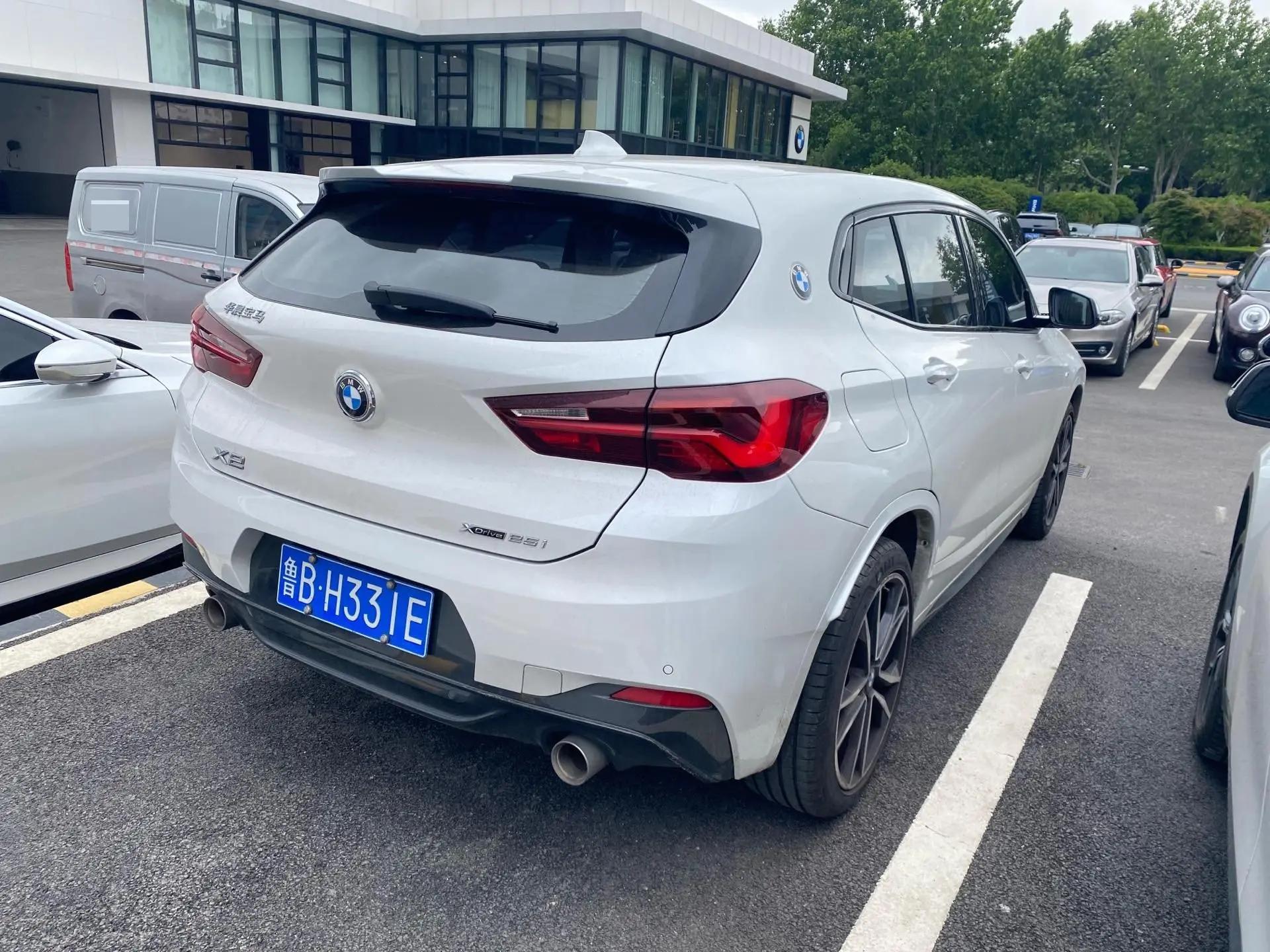 BMW X2 2021 xDrive25i M sports suit 4