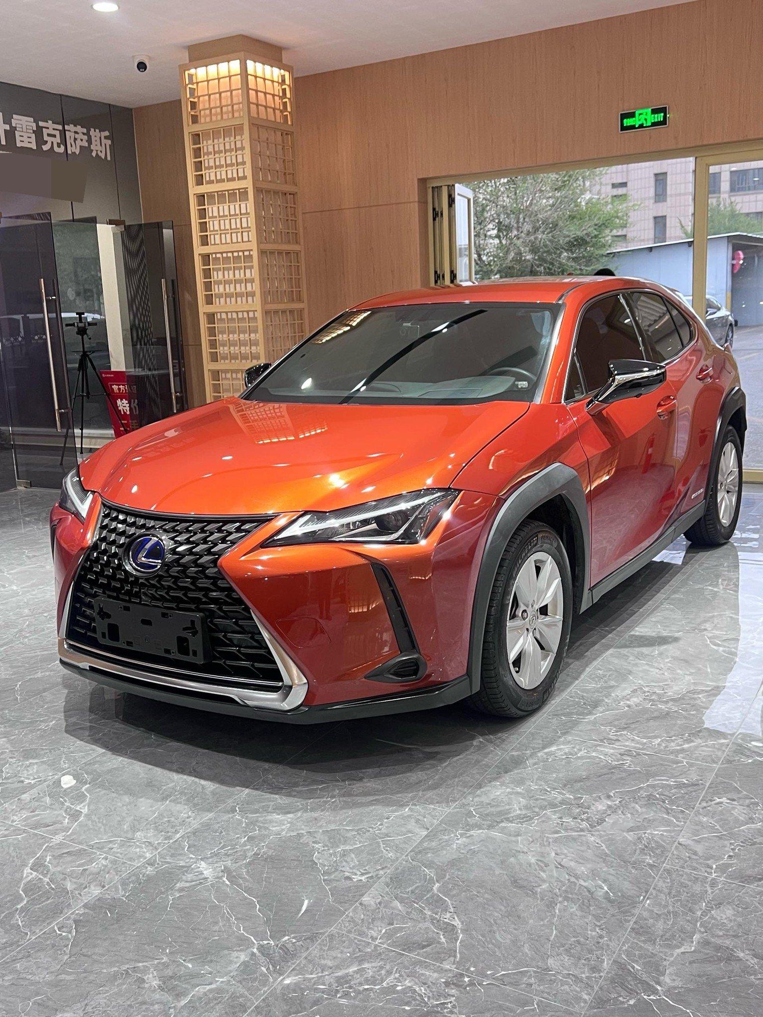 Open image lightbox: Lexus UX 2020 260h Probe Cool Edition