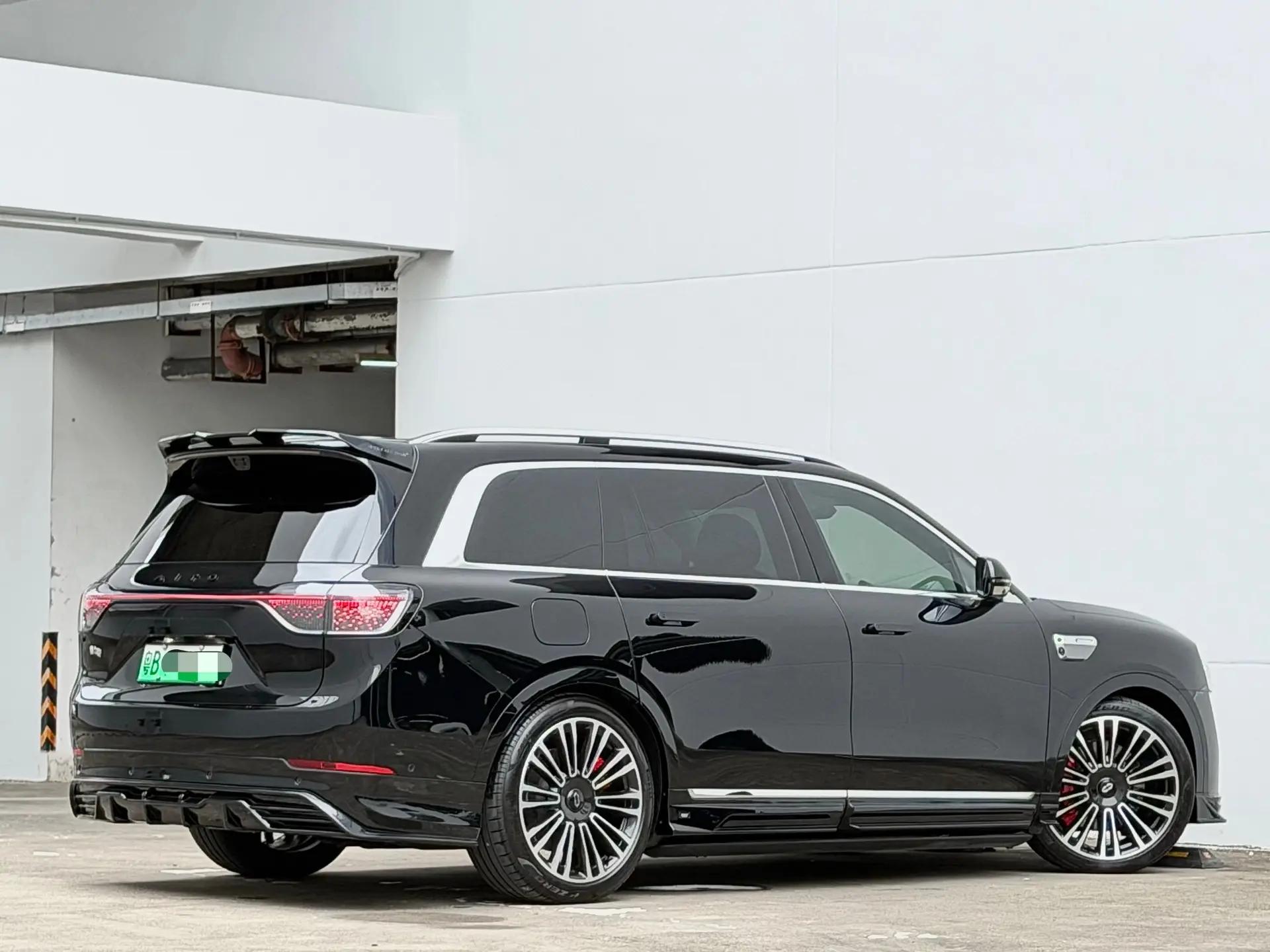 AITO 2025 Model AITO M9 Range-Extended Ultra Version 52kWh 6-Seater Automatic 9