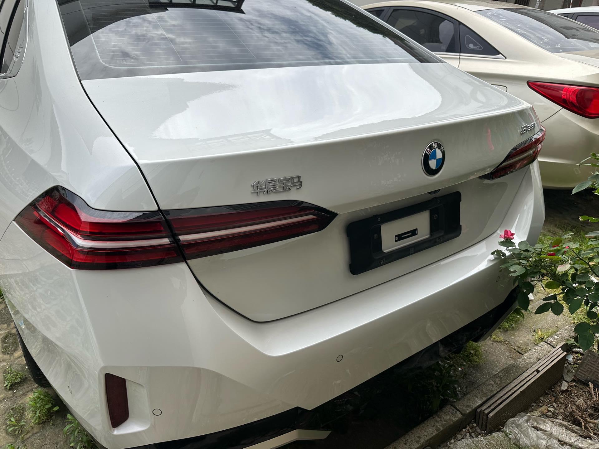 BMW 5 Series 2024 525Li 2.0T M Sport Package Automatic 5