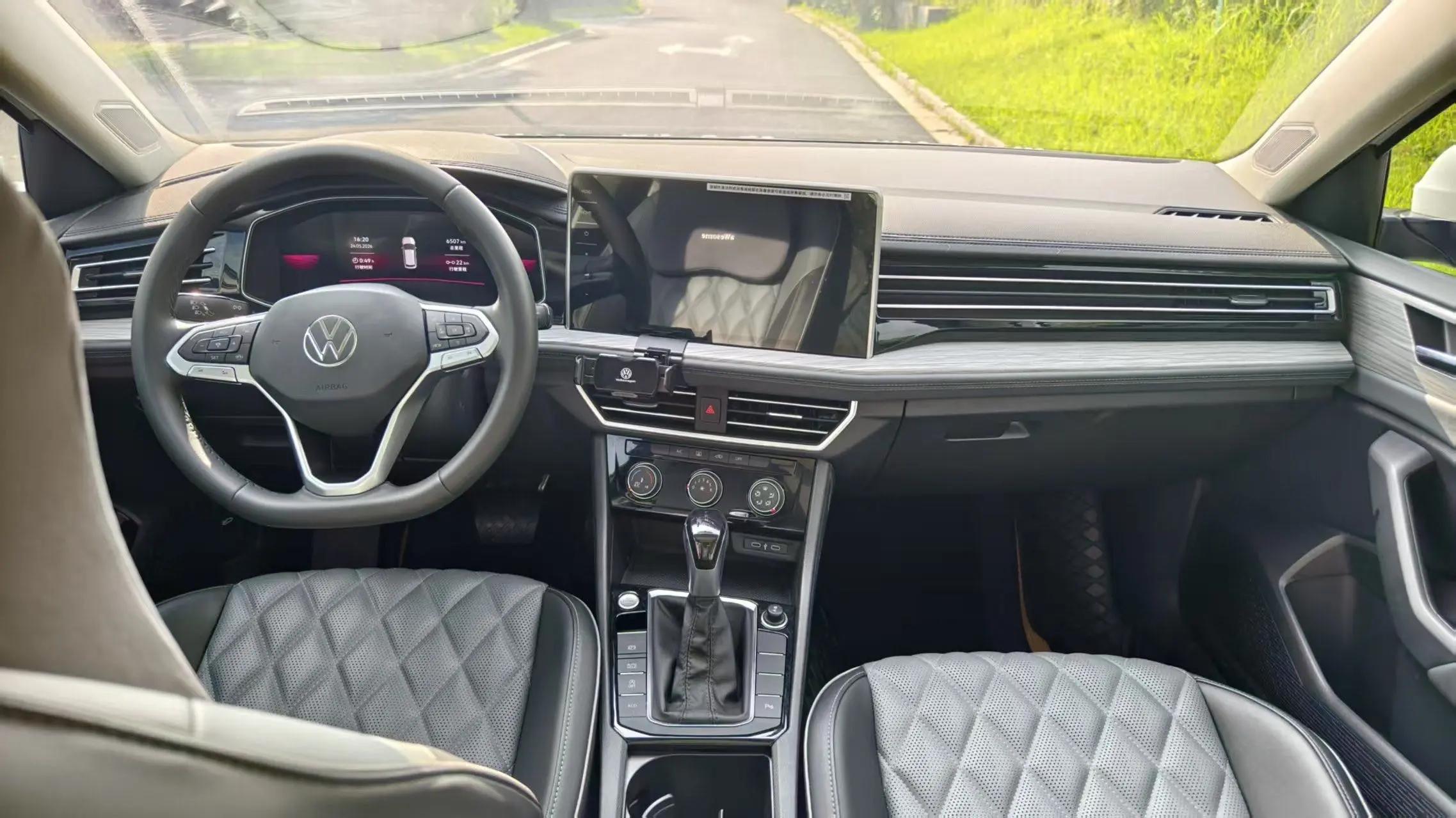 Volkswagen 2025 Sagittarius 1.5TSI 300TSI Exceed Edition (Change 3) Automatic Gear 4