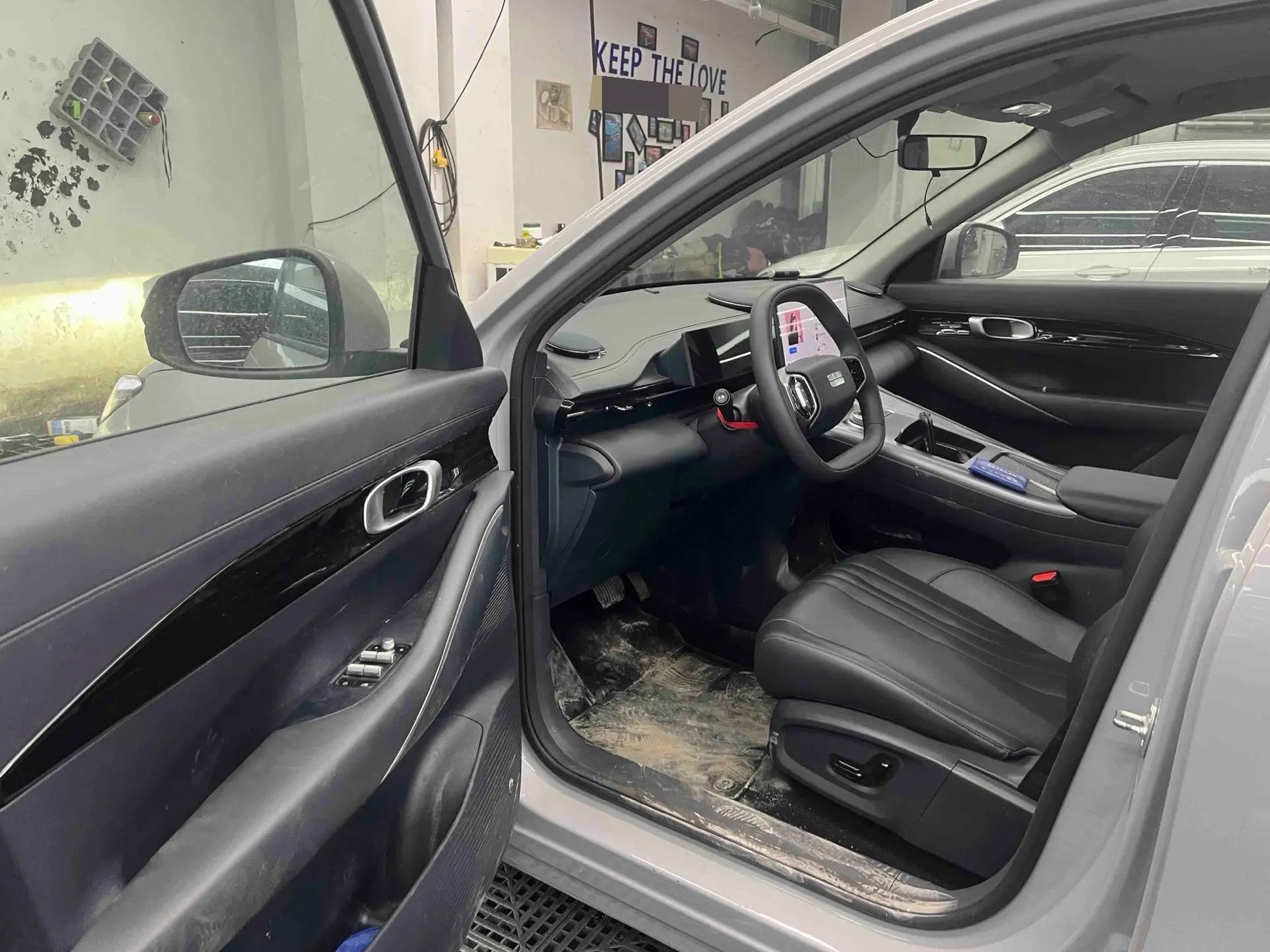 Geely Galaxy 2024 E 5 530km Official Edition Automatic Gear 2