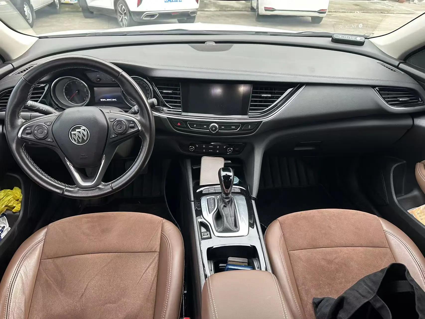 Regal 2019 20T Elite National V 4