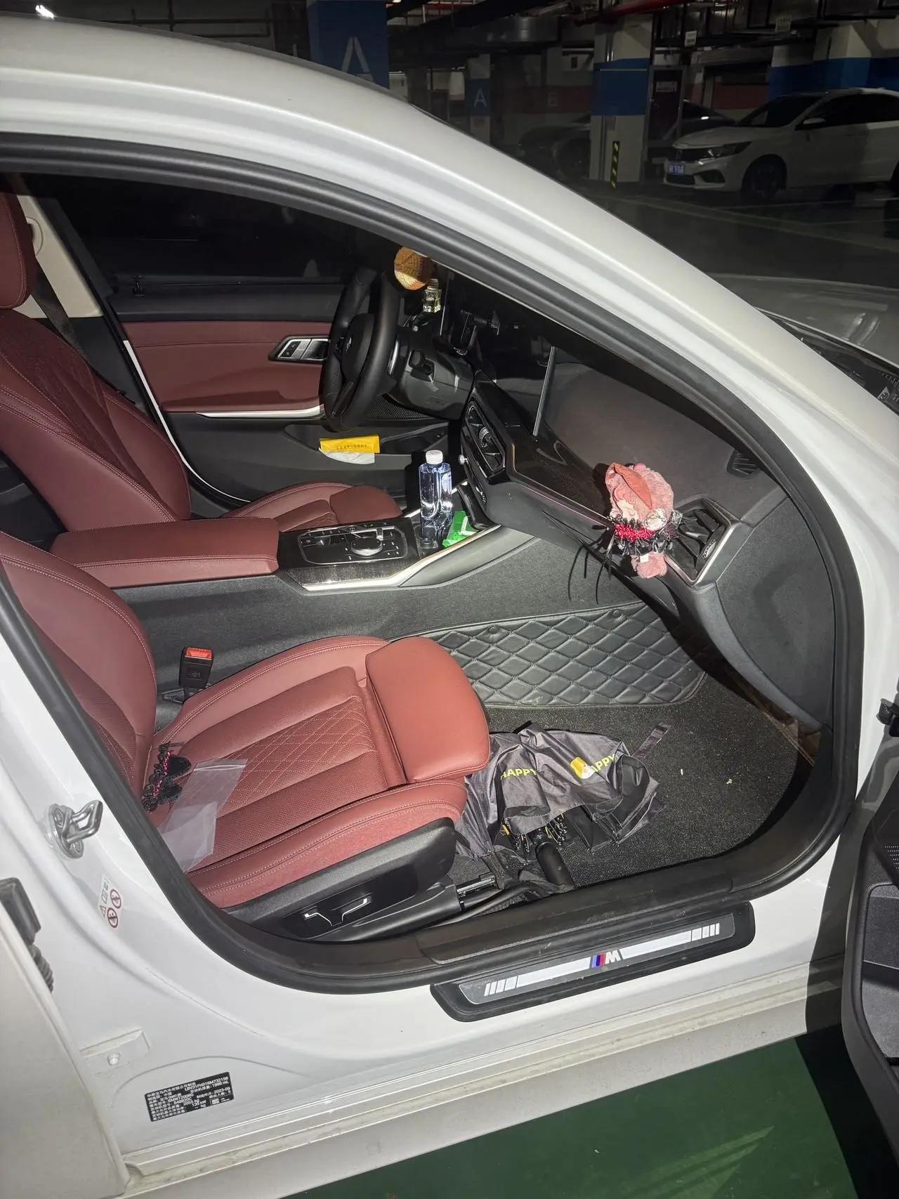 BMW 3 Series 2024 Model 325Li 2.0T M Sport Package Automatic 3