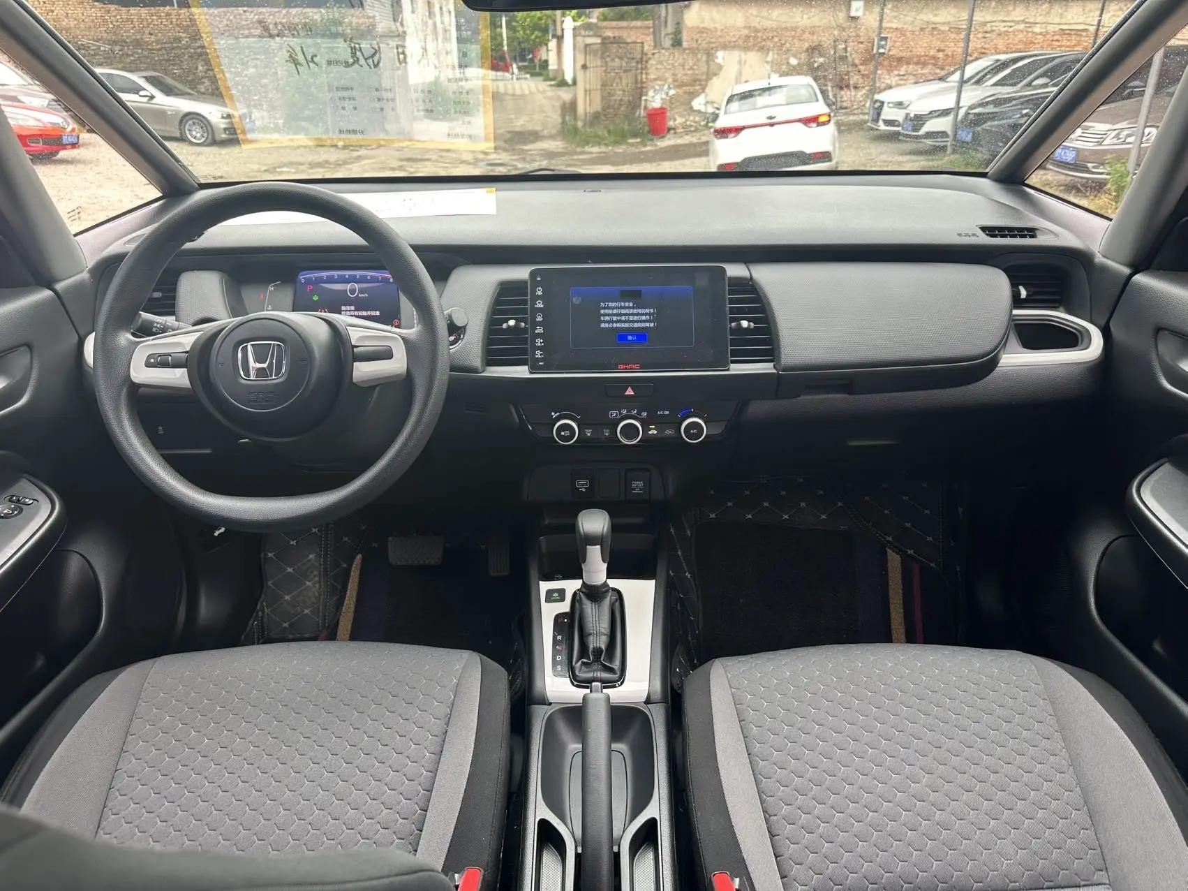 Fit 2021 1.5L CVT Tide Edition 6