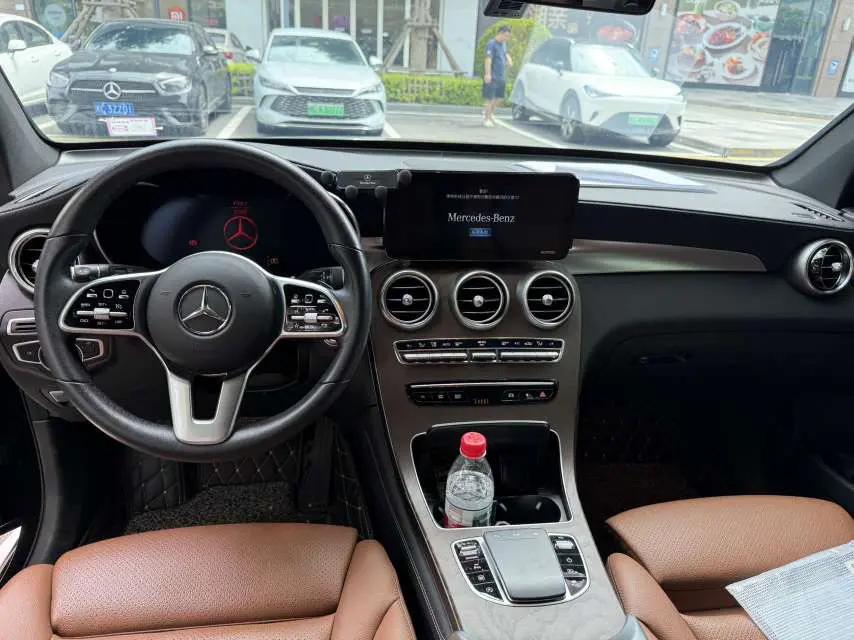 Mercedes Benz GLC 2020 to GLC 300 L 4MATIC Dynamic 2