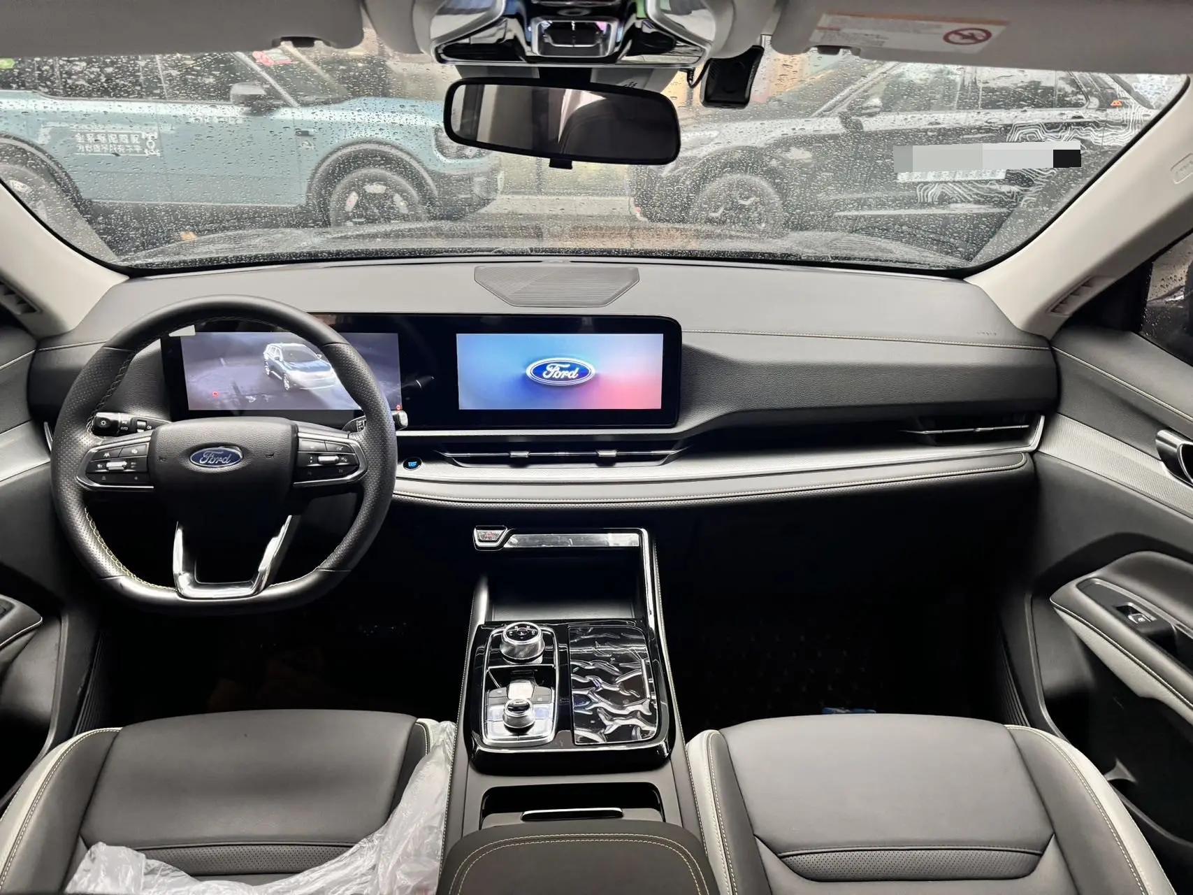 Ford 2025 plug-in 1.5T platinum collar automatic gear 5