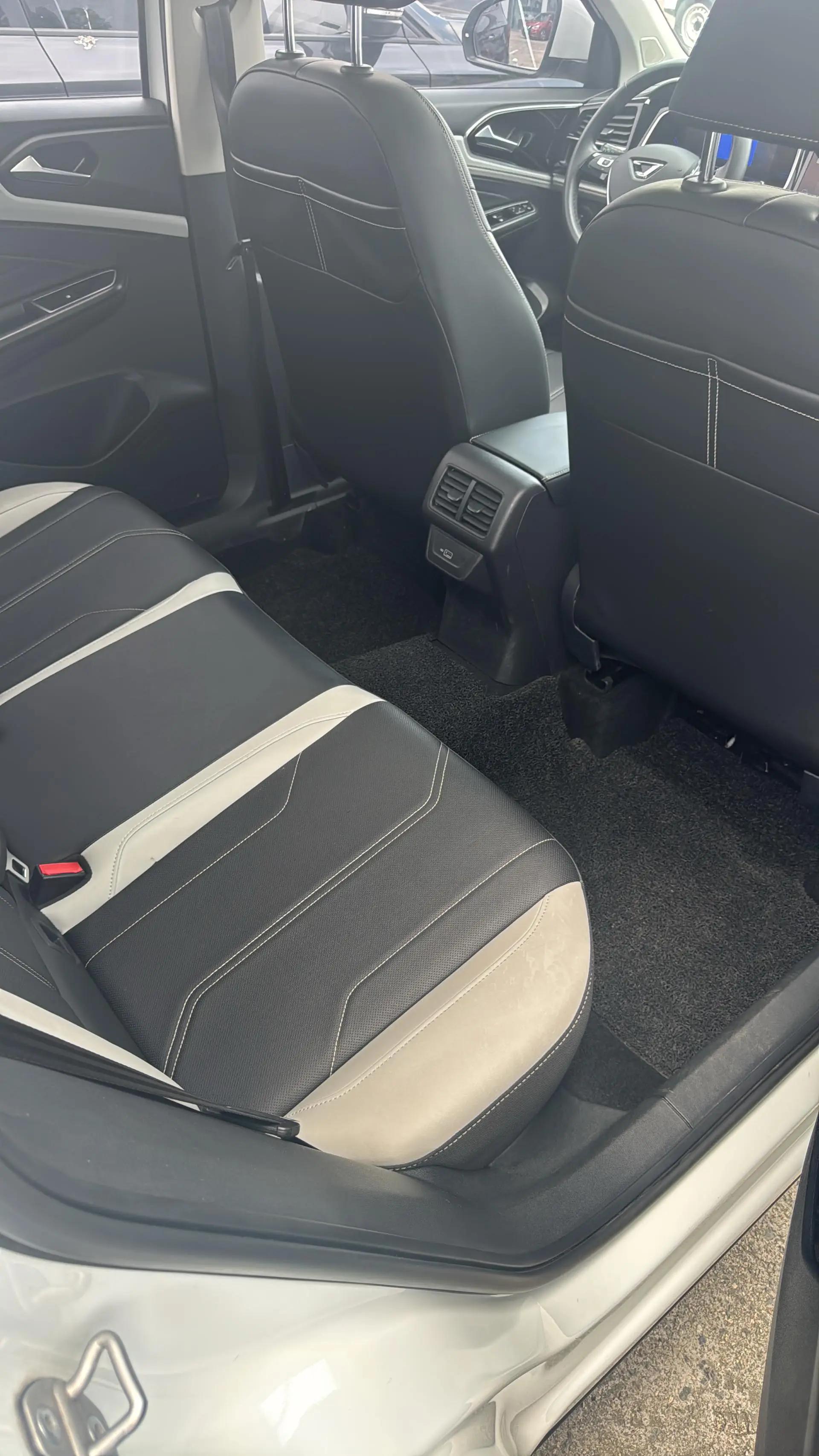Jetta VS7 2024 280TSI Auto Glory Edition 4
