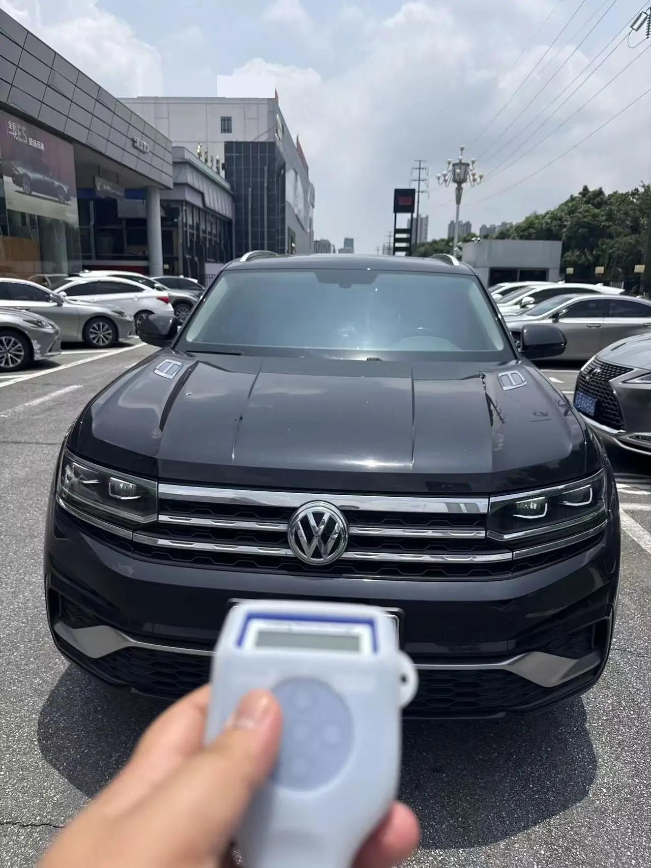 Touang X 2020 380TSI 4WD Deluxe Edition 2