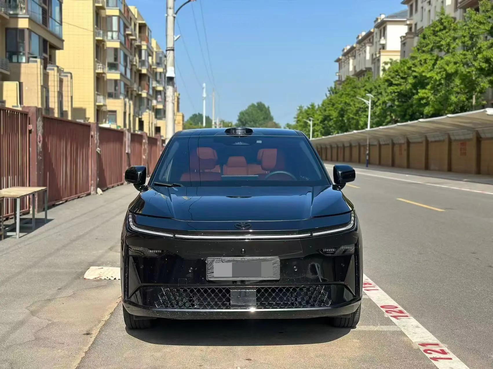Toyota 2025 Platinum Intelligence 3X 520 Pro Advanced Intelligence Driving Edition Automatic Gear 2