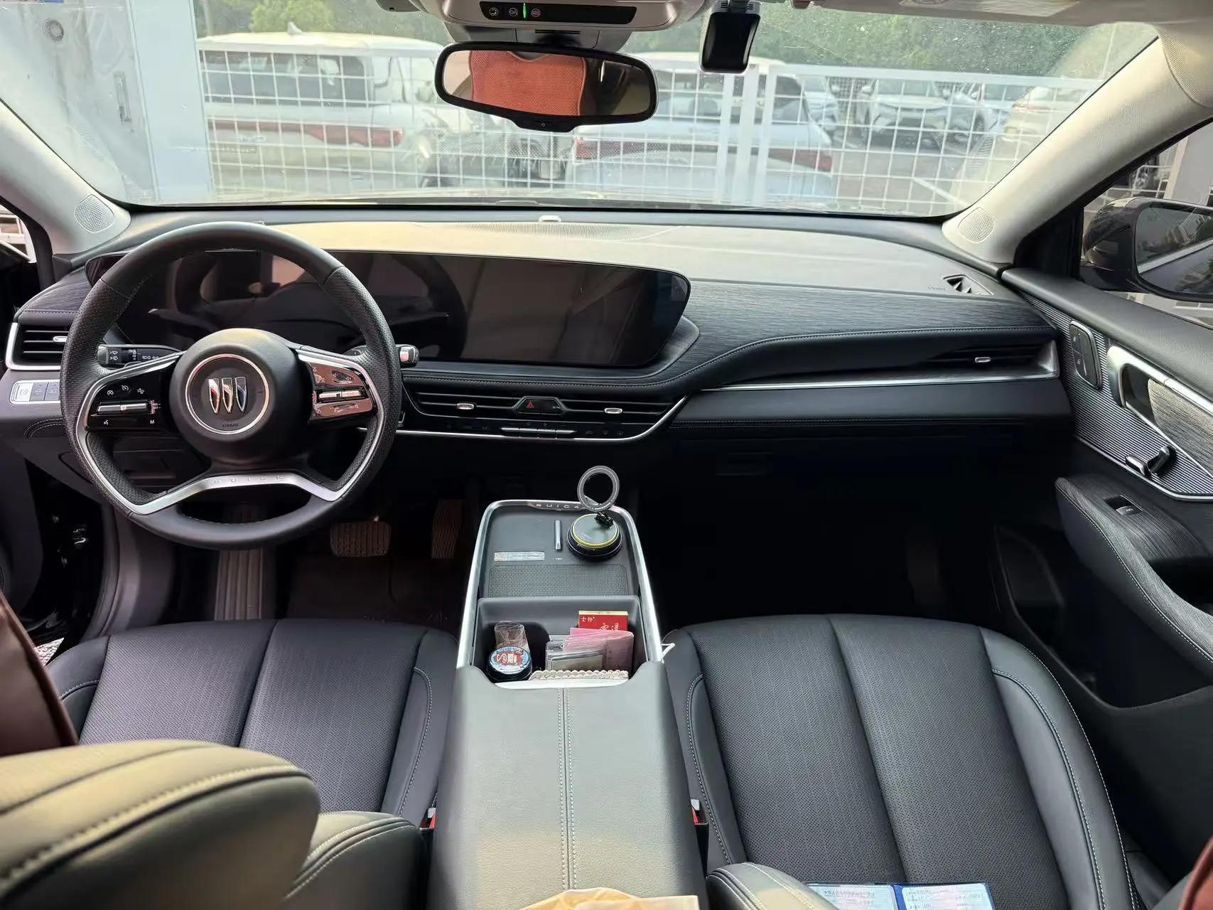 Buick 2025 LaCrosse 2.0T 28T Platinum Edition Automatic 5
