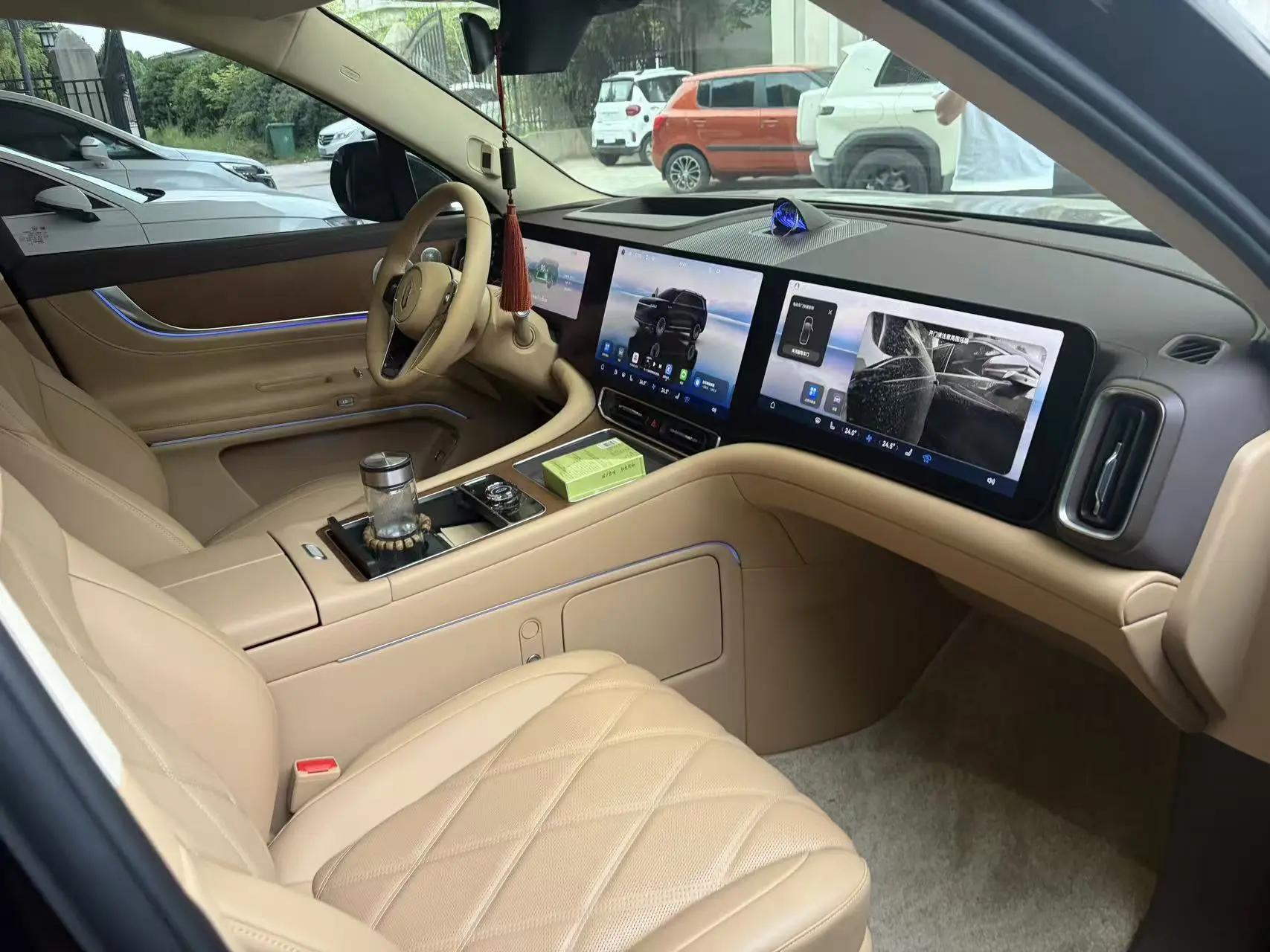 AITO 2025 Model AITO M9 Range-Extended Ultra Version 52kWh 6-Seater Automatic 5
