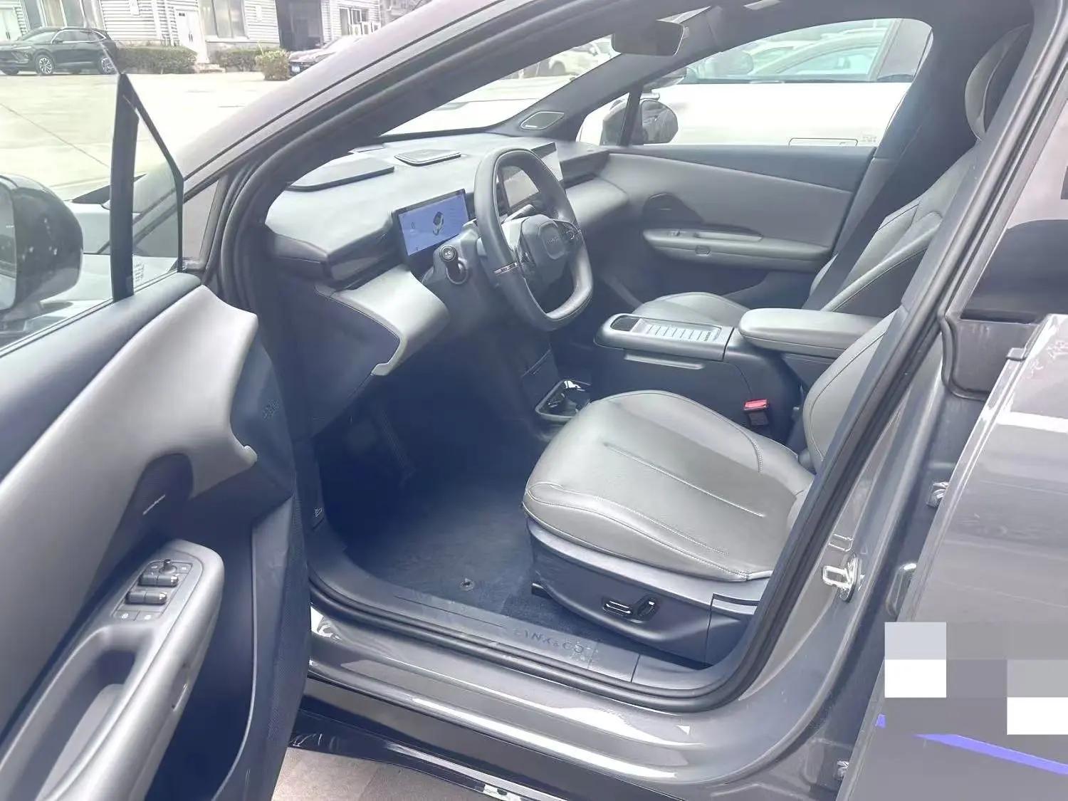LYNK&amp;CO Z20 2025 530km Rear Drive Max 4