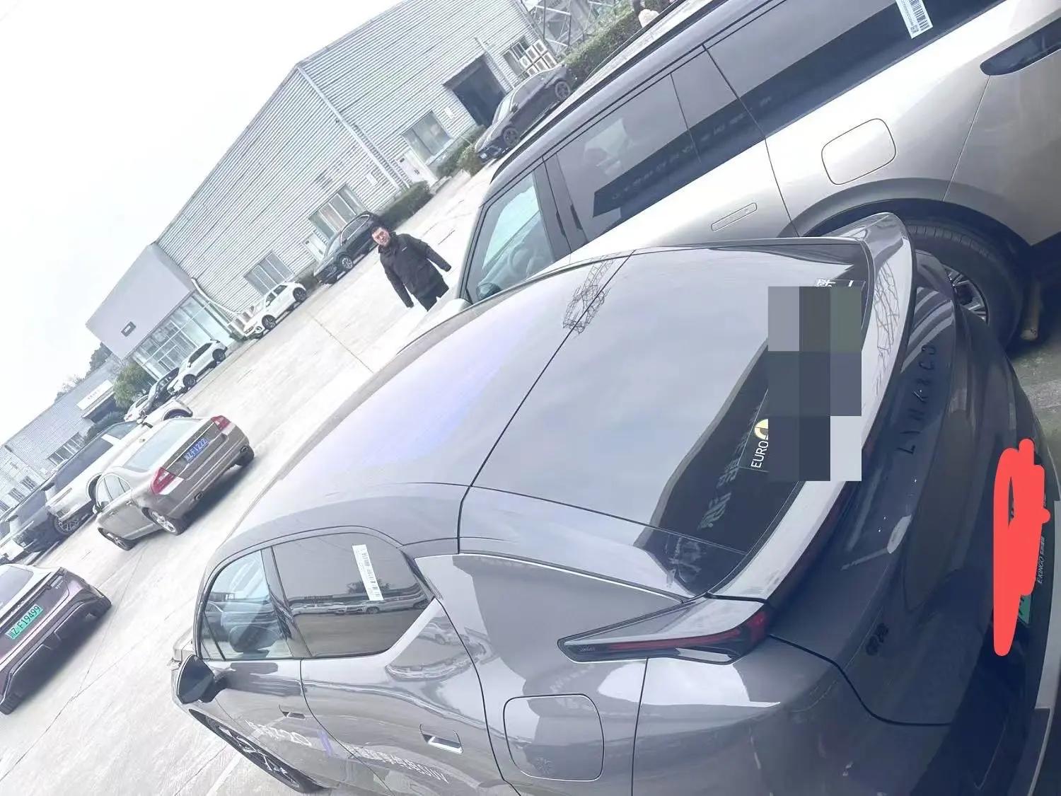 LYNK&amp;CO Z20 2025 530km Rear Drive Max 8