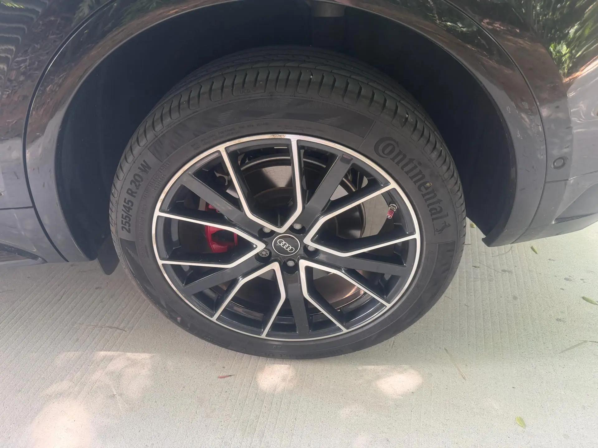 Audi 2024 Q5L 2.0TFSI 45TFSI Luxury Dynamic Edition, Automatic 5