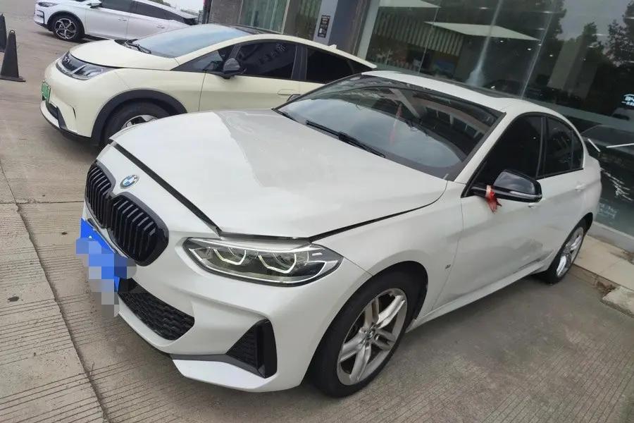 BMW 1 Series 2022 120i M Sports Obsidian Night Edition