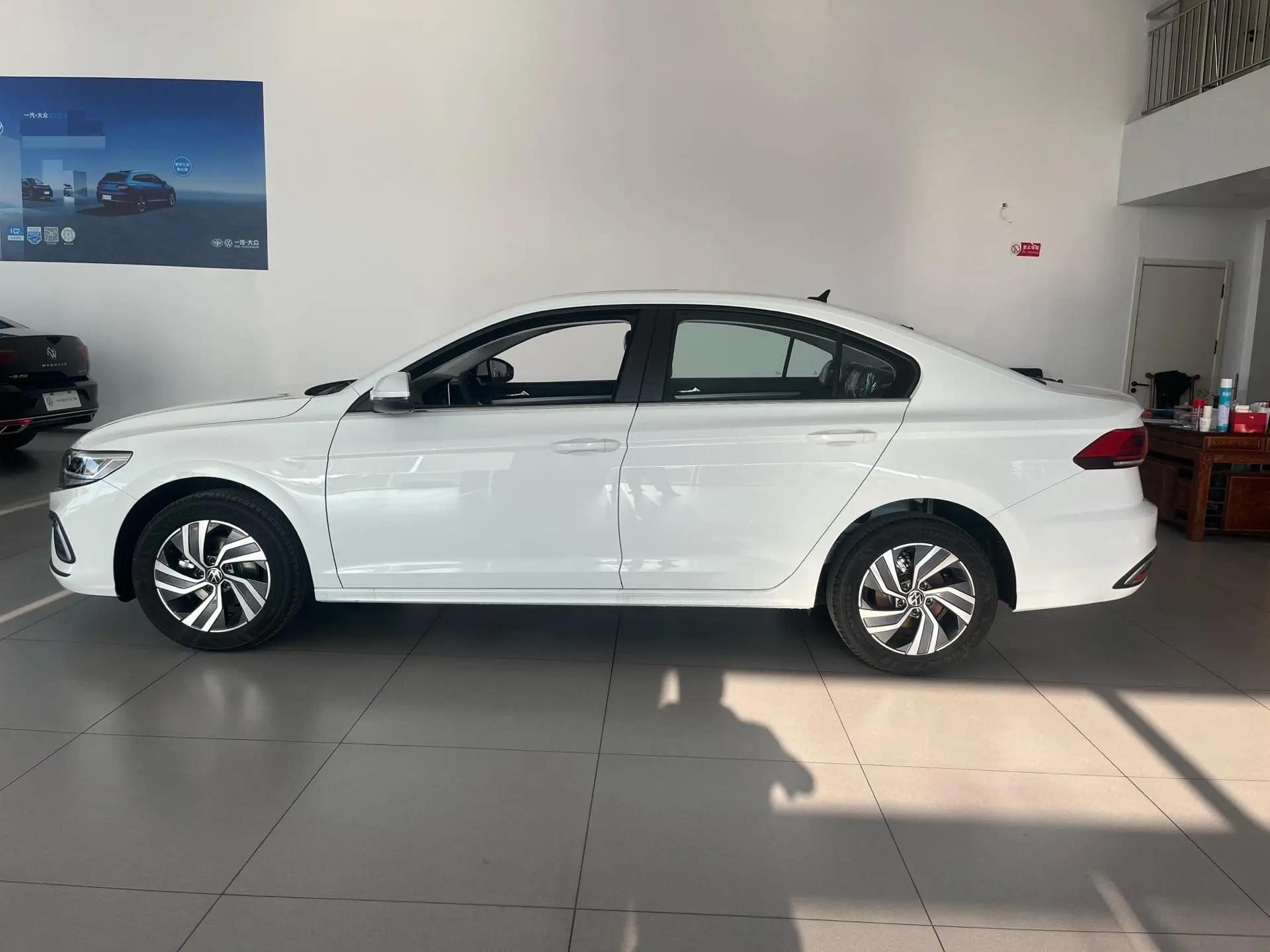 Volkswagen 2026 Bora 1.2TSI 200TSI Enjoy Navigation Edition Automatic 3