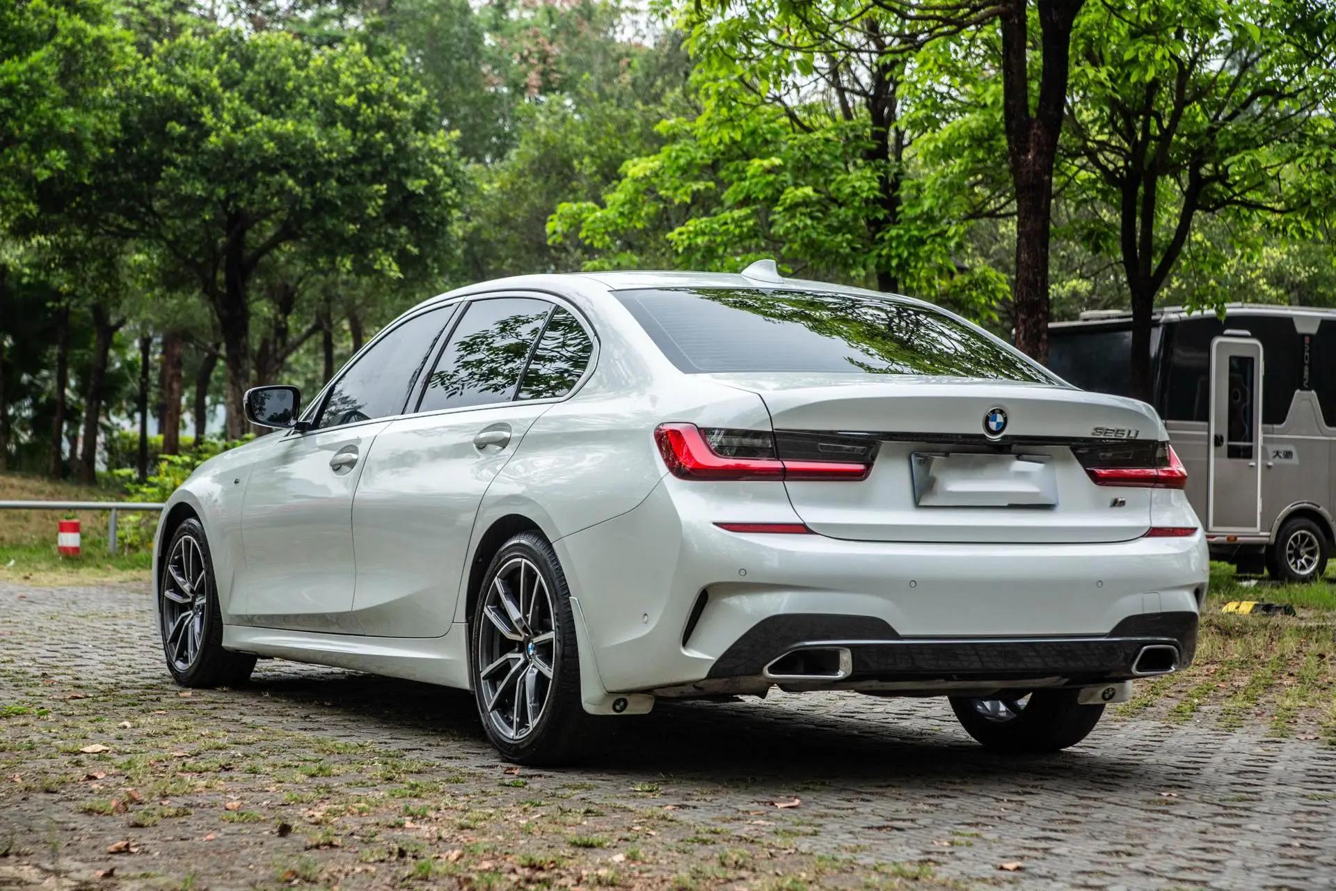 BMW 3 Series 2020 Change 325Li M Sports Suit 3