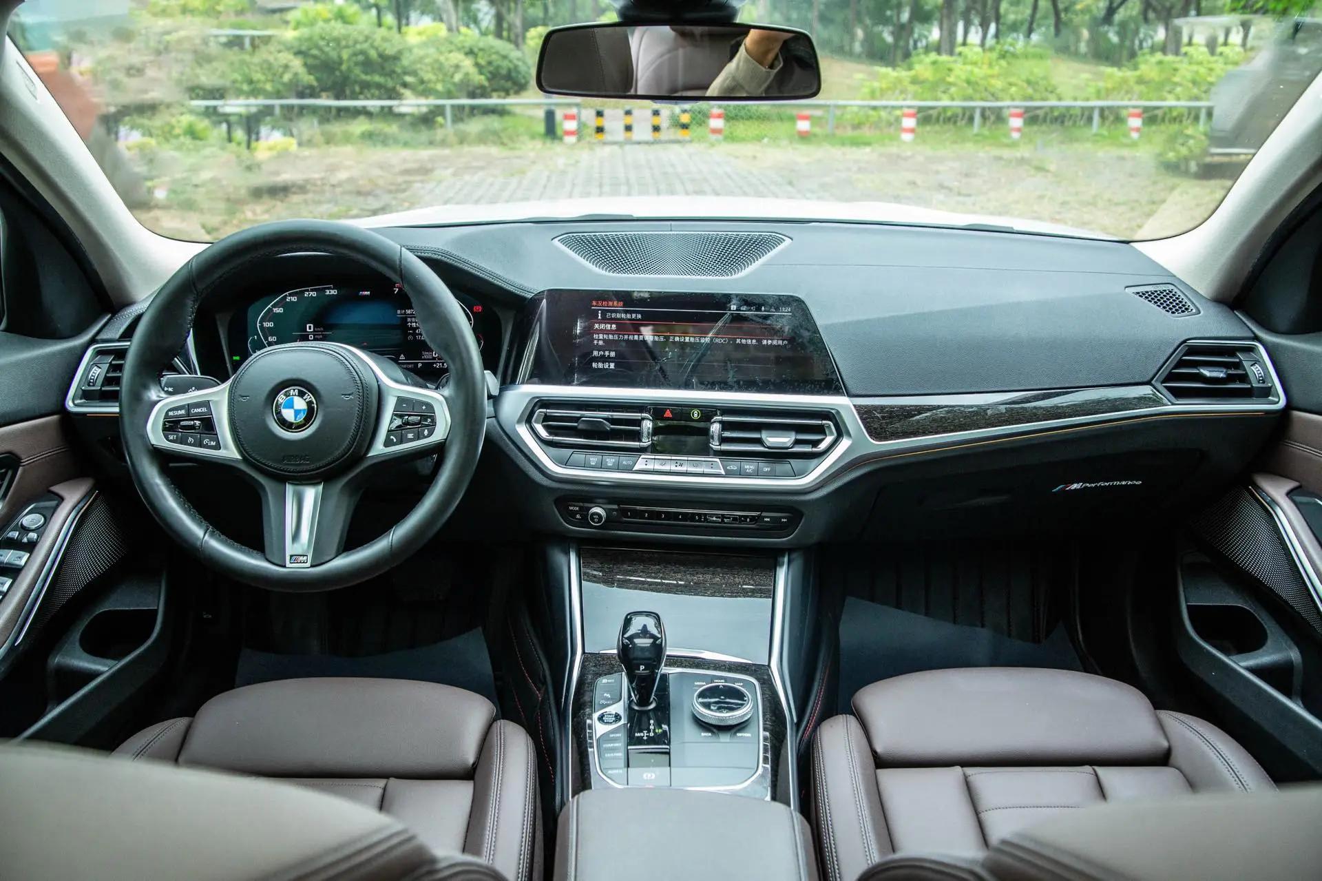 BMW 3 Series 2020 Change 325Li M Sports Suit 8